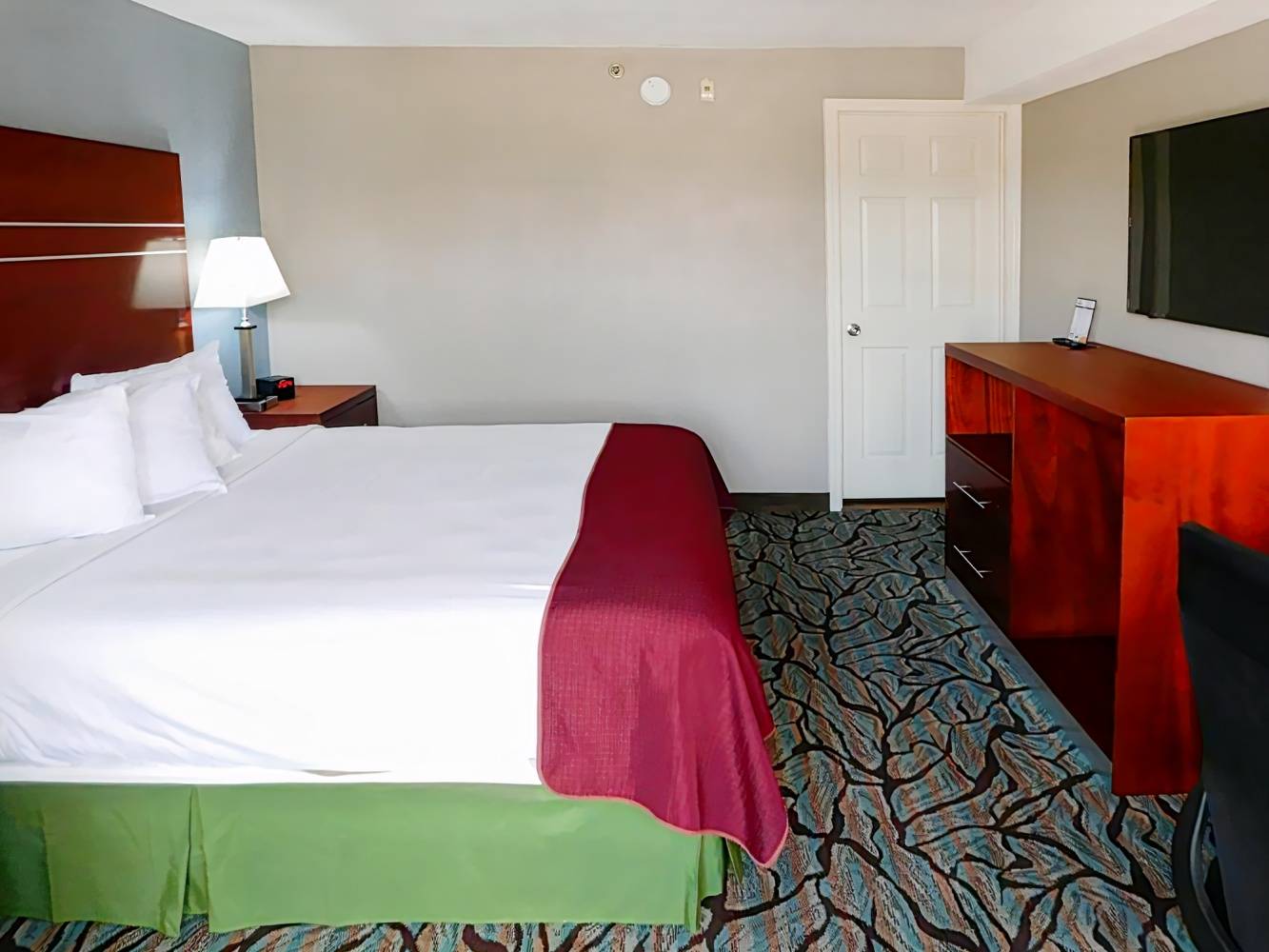 Days Inn by Wyndham Des Moines-West Clive