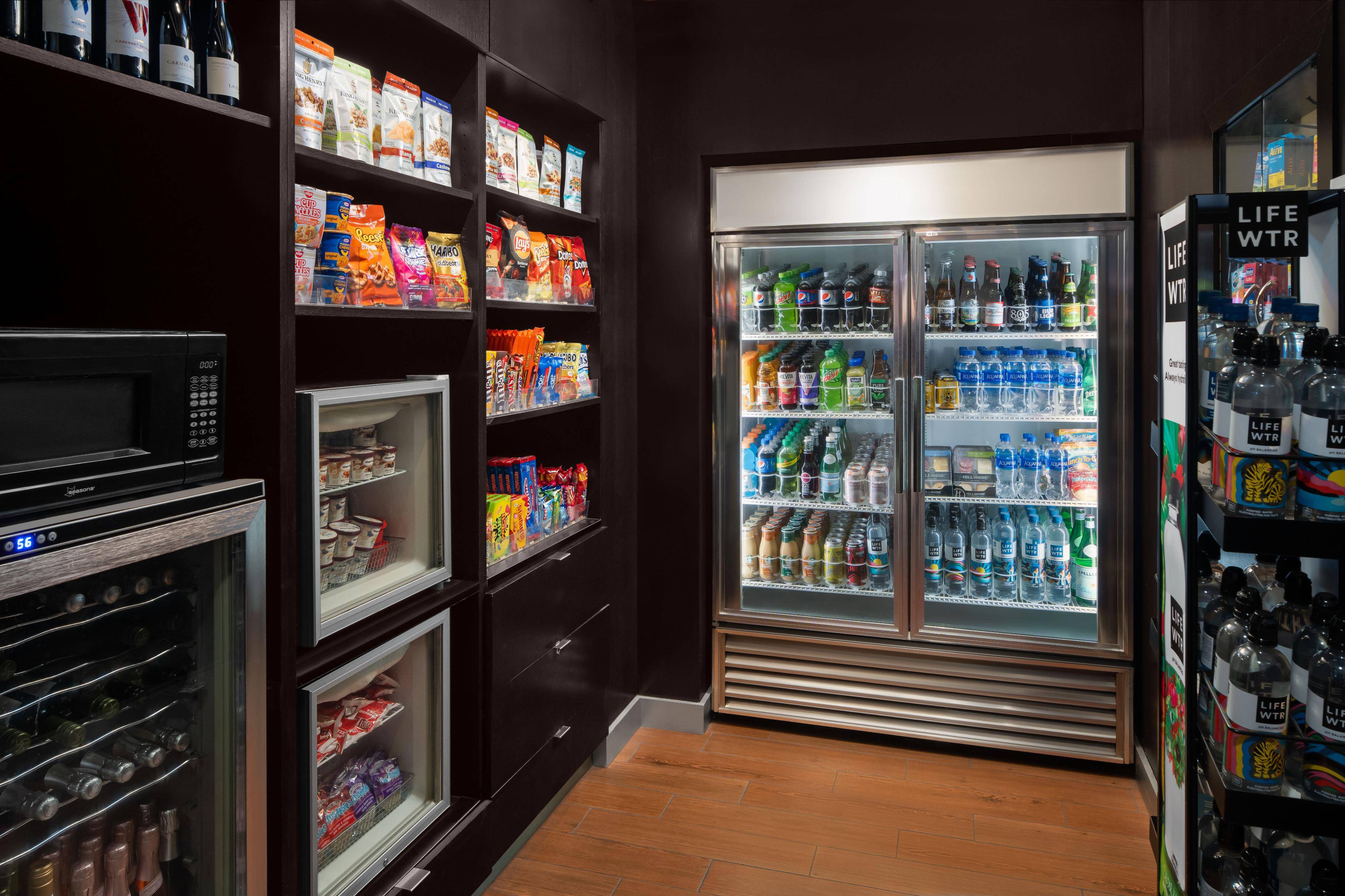 Courtyard by Marriott Los Angeles Burbank Airport