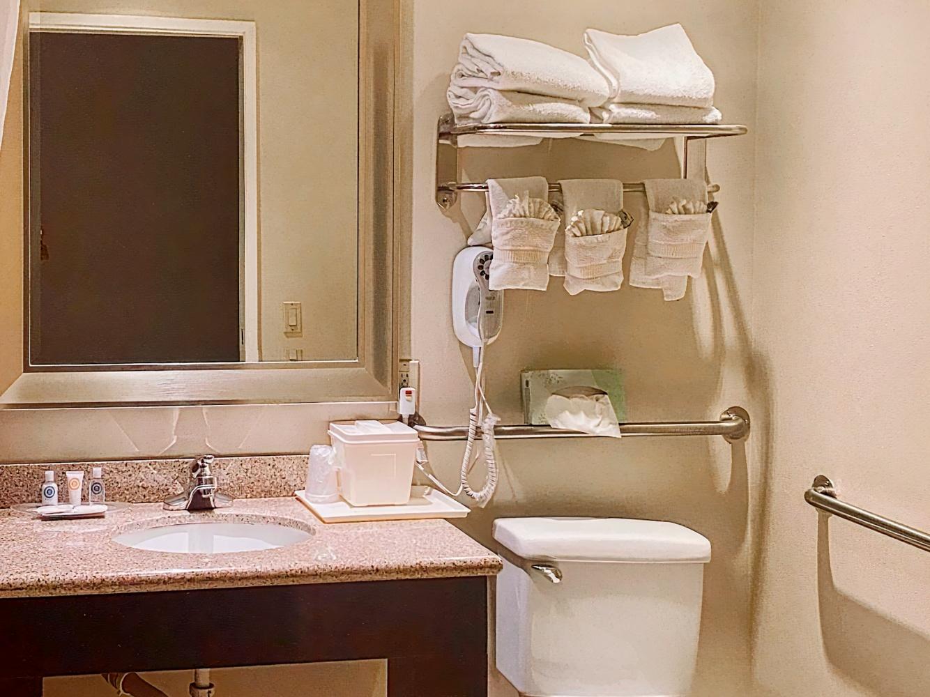 Comfort Suites Oceanside Camp Pendleton Area