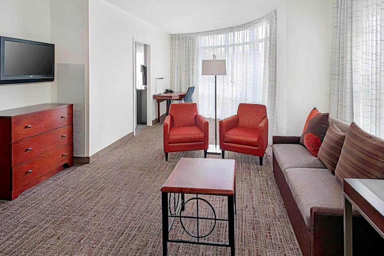 Residence Inn by Marriott Alexandria Old Town South at Carlyle