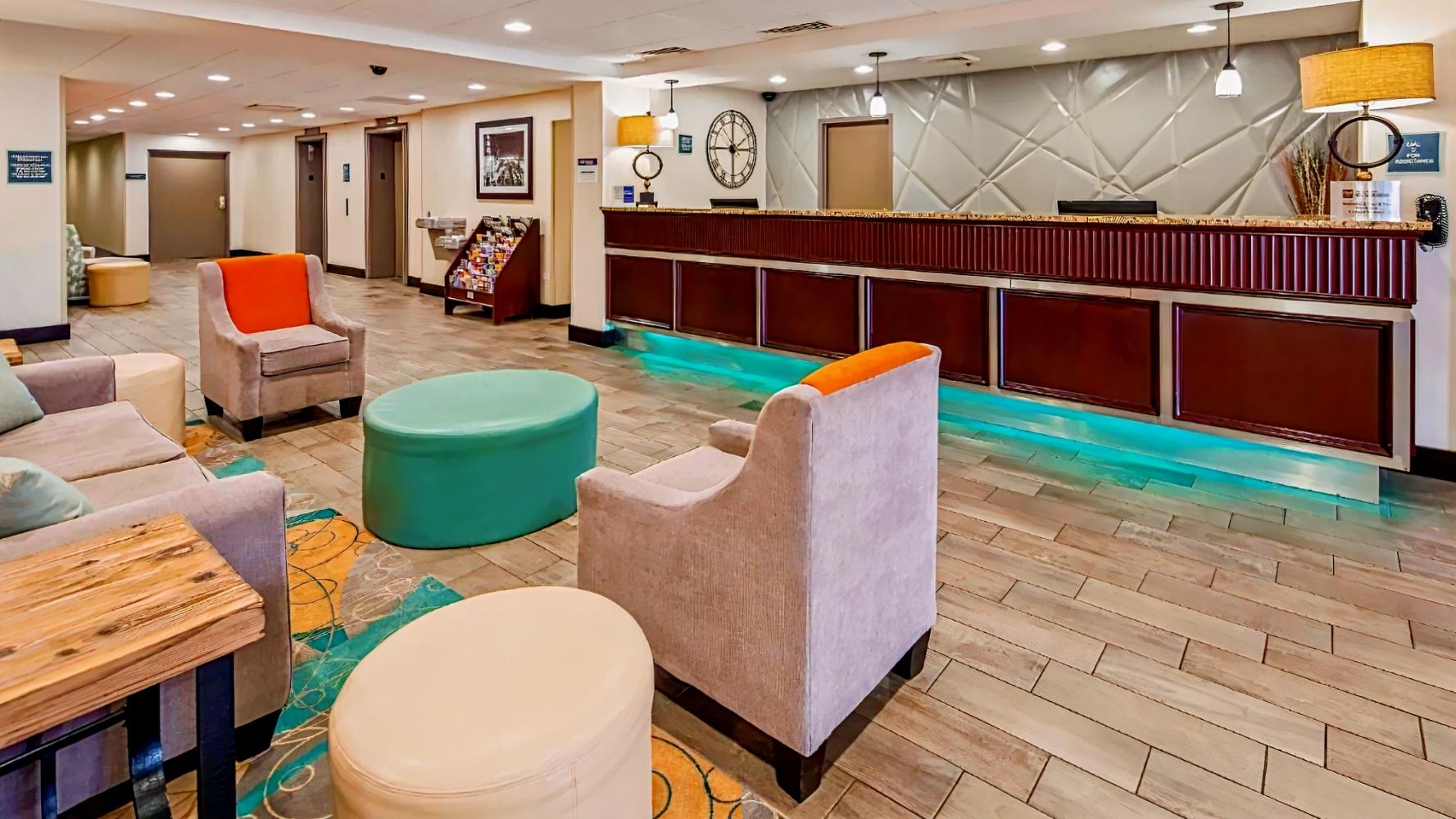 Best Western Plus Chicagoland-Countryside