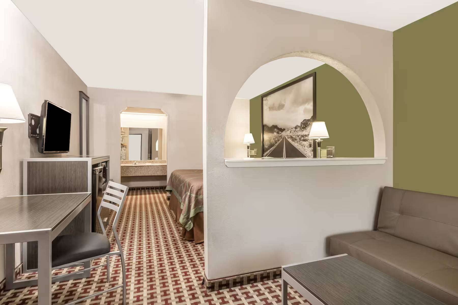 Super 8 by Wyndham Houston/ Webster - NASA