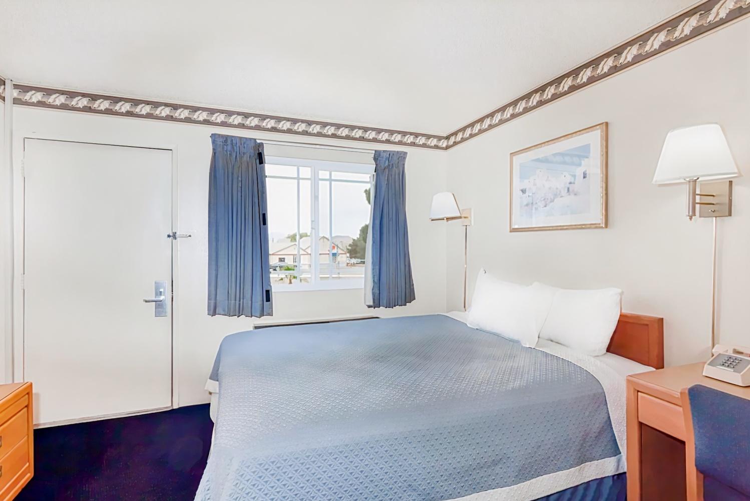 Days Inn by Wyndham Barstow