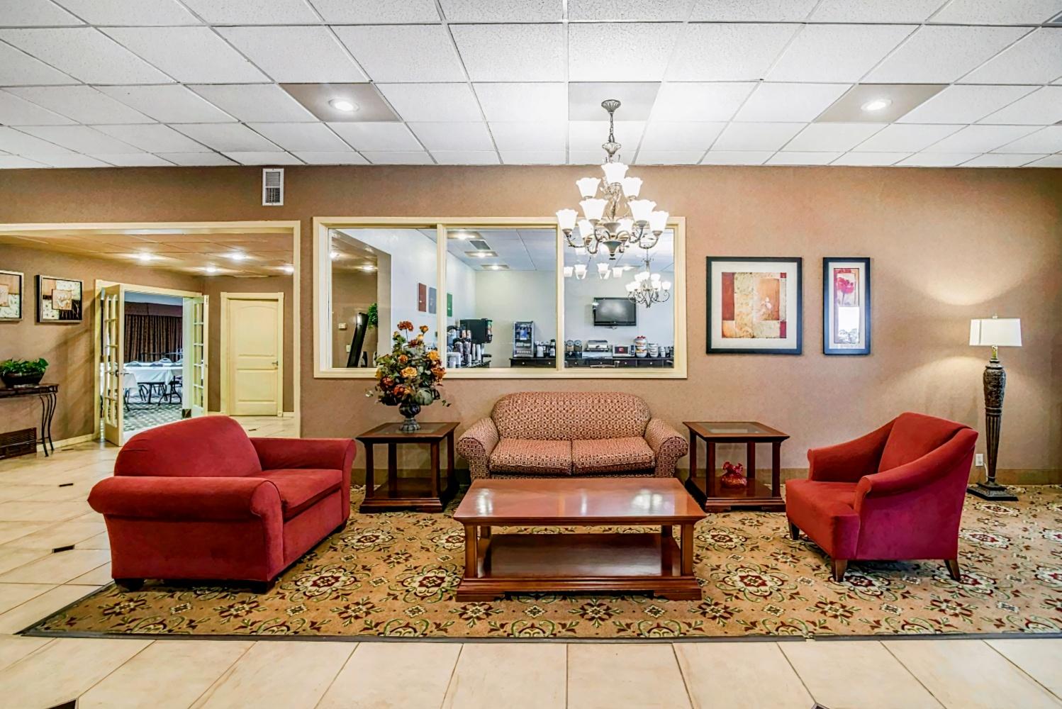 Comfort Inn City of Natural Lakes