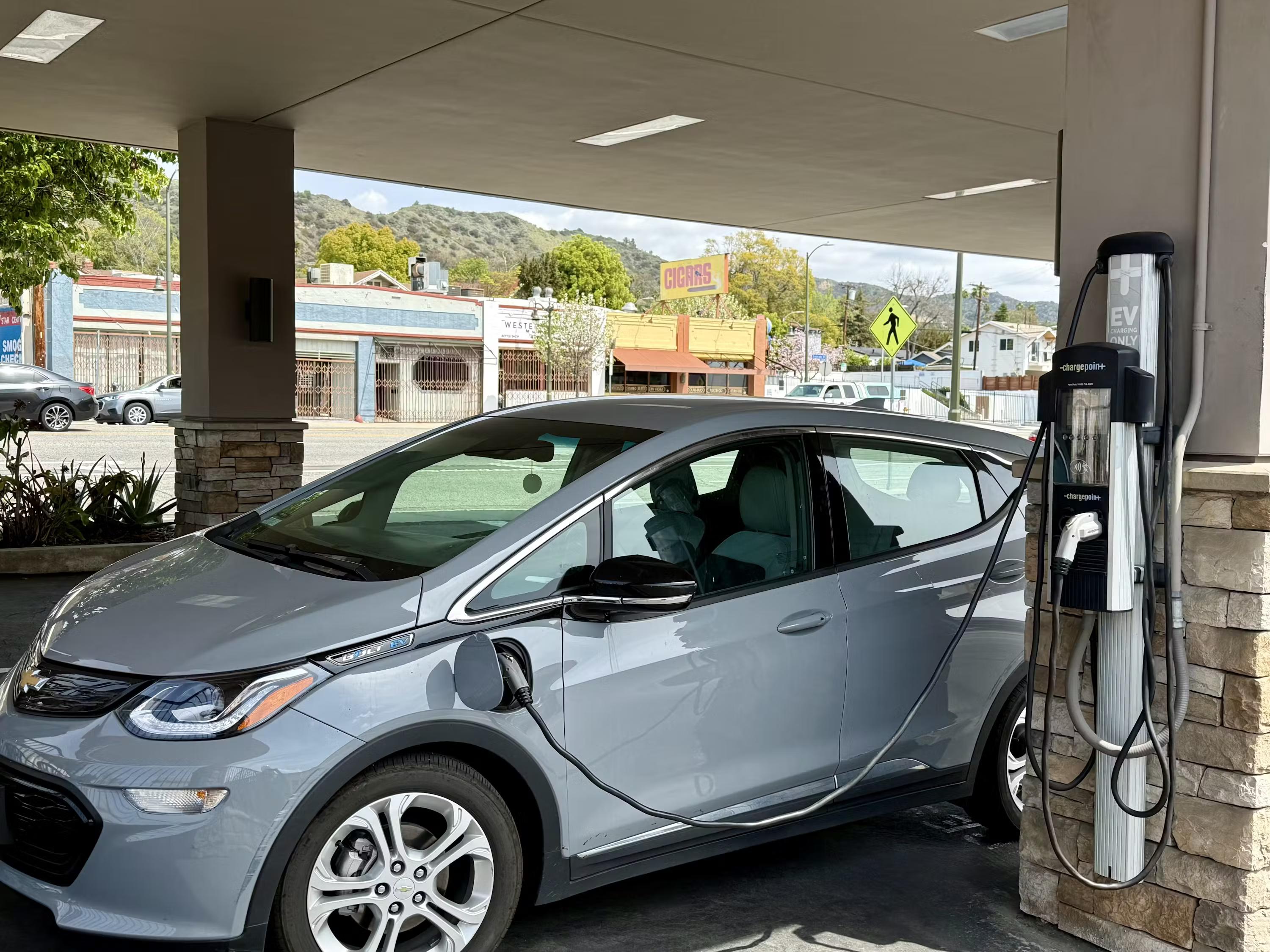 The Hills Inn Eagle Rock - Near Old Town Pasadena