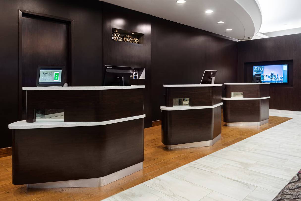 Courtyard Miami Downtown Hotel Brickell Area