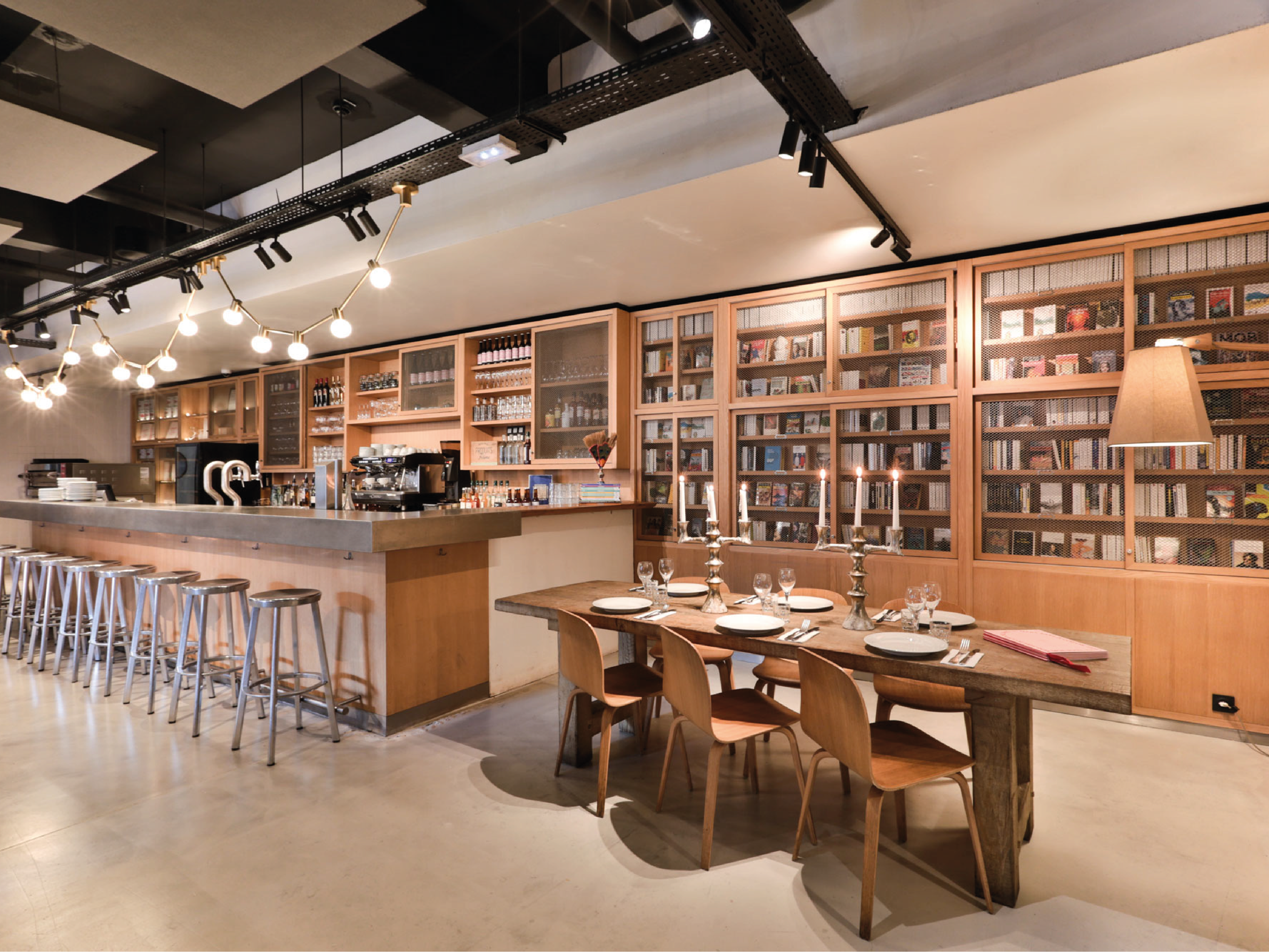 MOB Hôtel Paris Les Puces