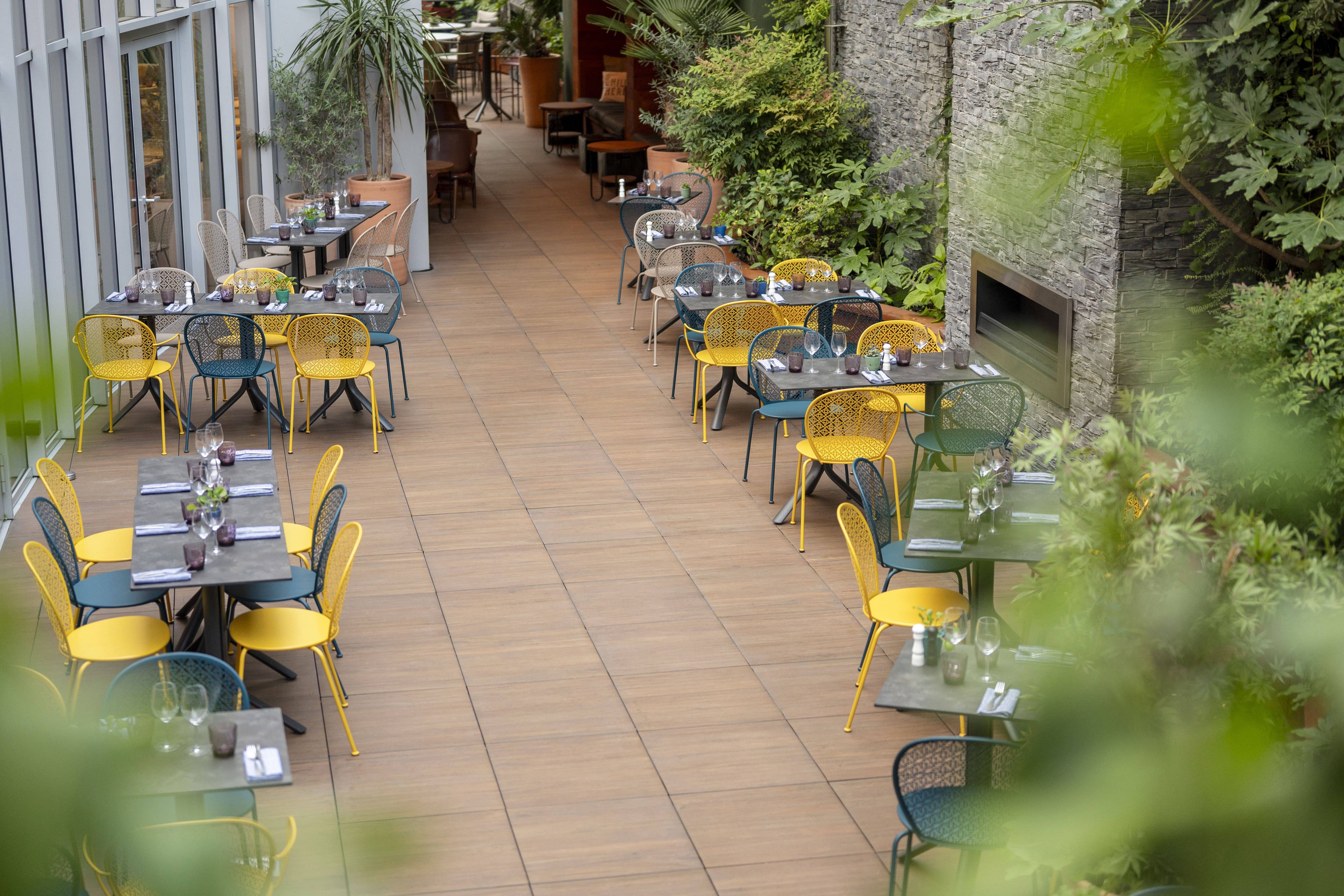 Renaissance Paris République