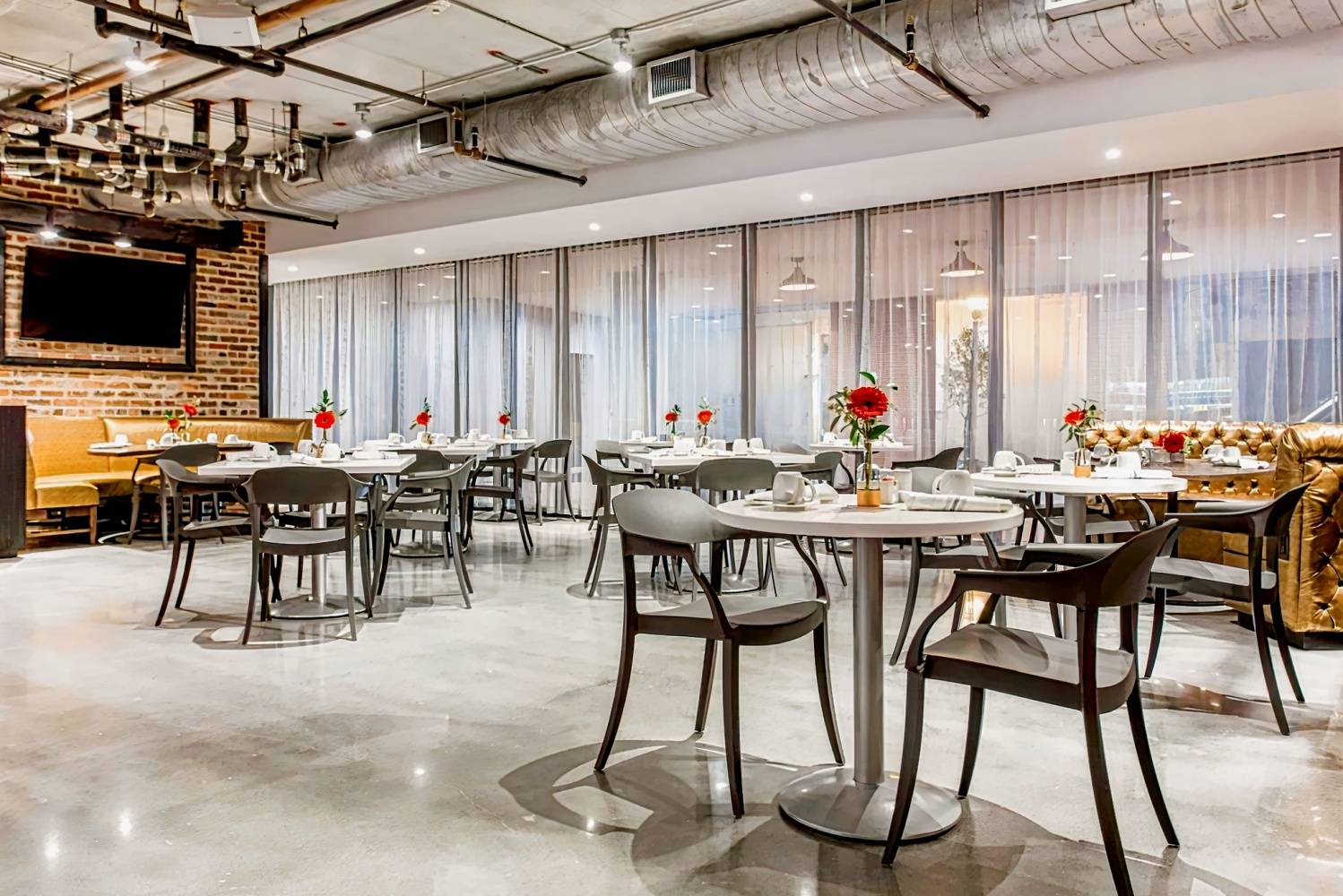 Cambria Hotel New Orleans Downtown Warehouse District 