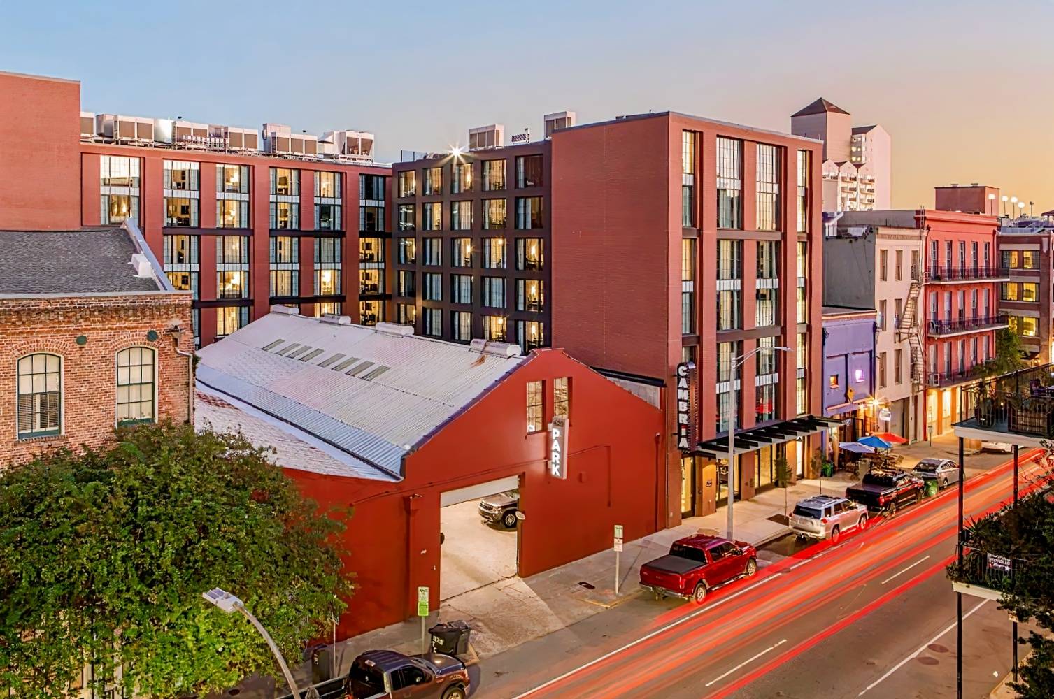 Cambria Hotel New Orleans Downtown Warehouse District 