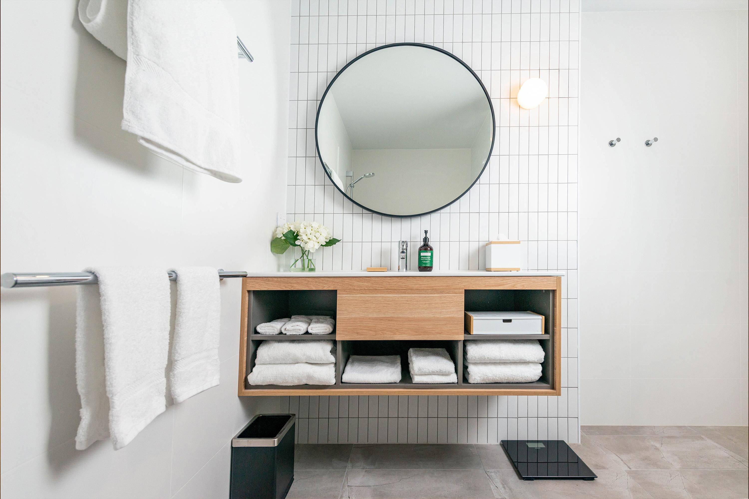 Crowne Plaza Adelaide, an IHG Hotel