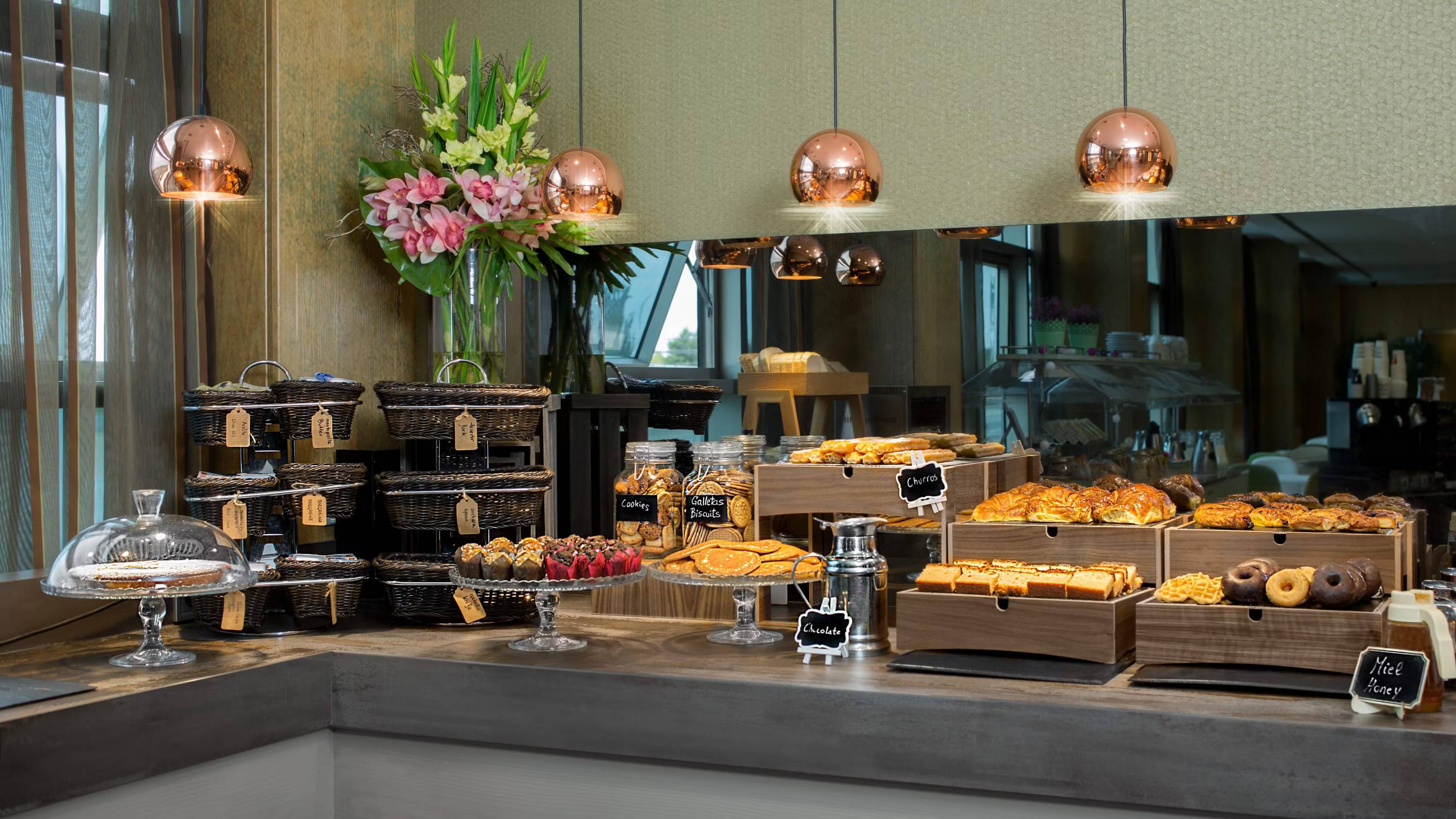 Crowne Plaza Madrid Airport, an IHG Hotel