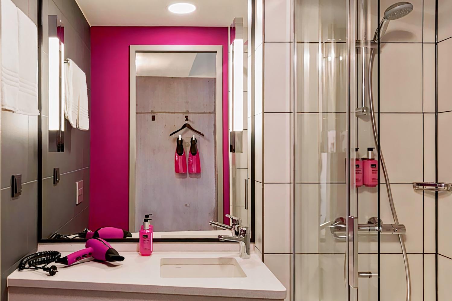 Moxy Stuttgart Airport