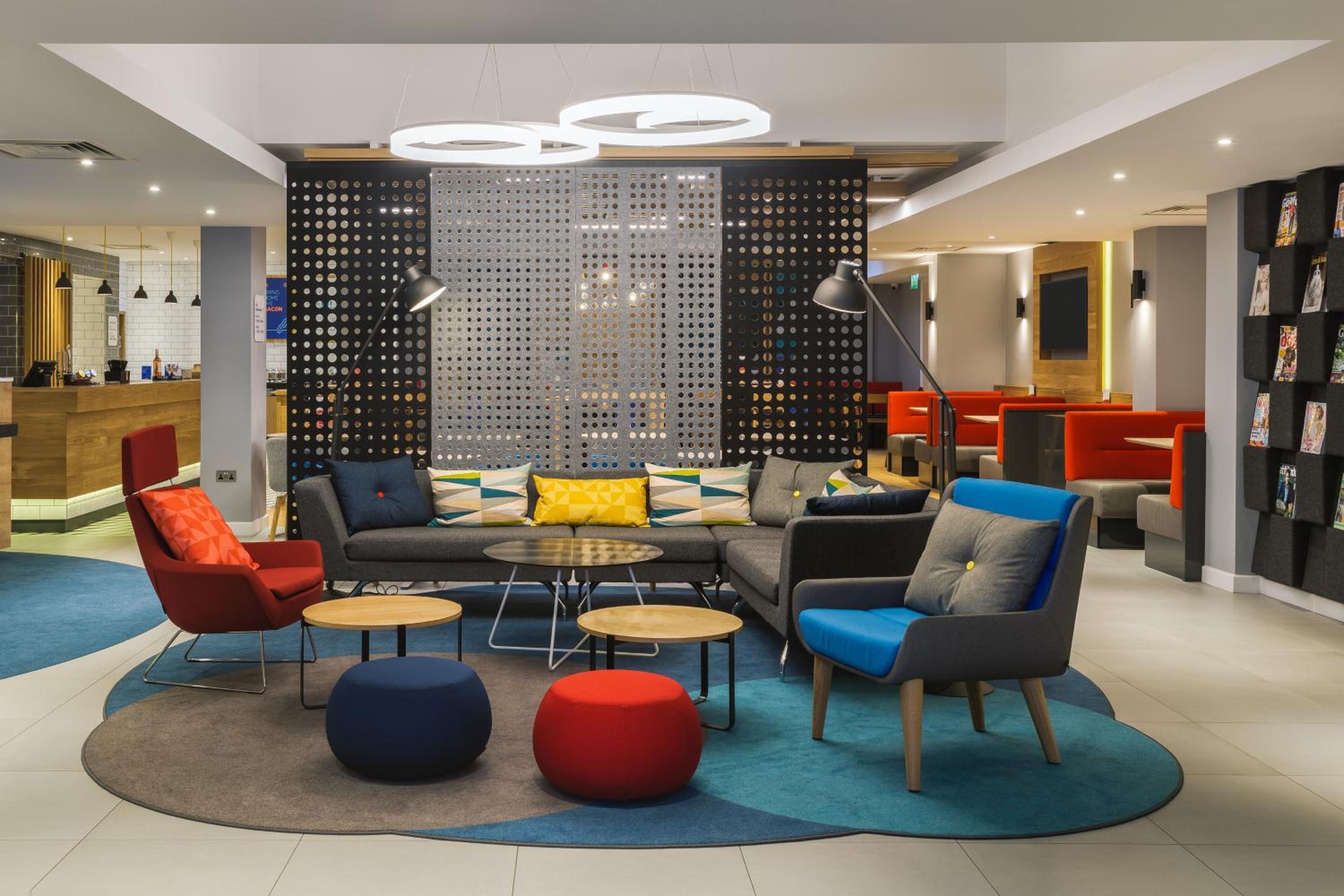 Holiday Inn Express London - Watford Junction, an IHG Hotel