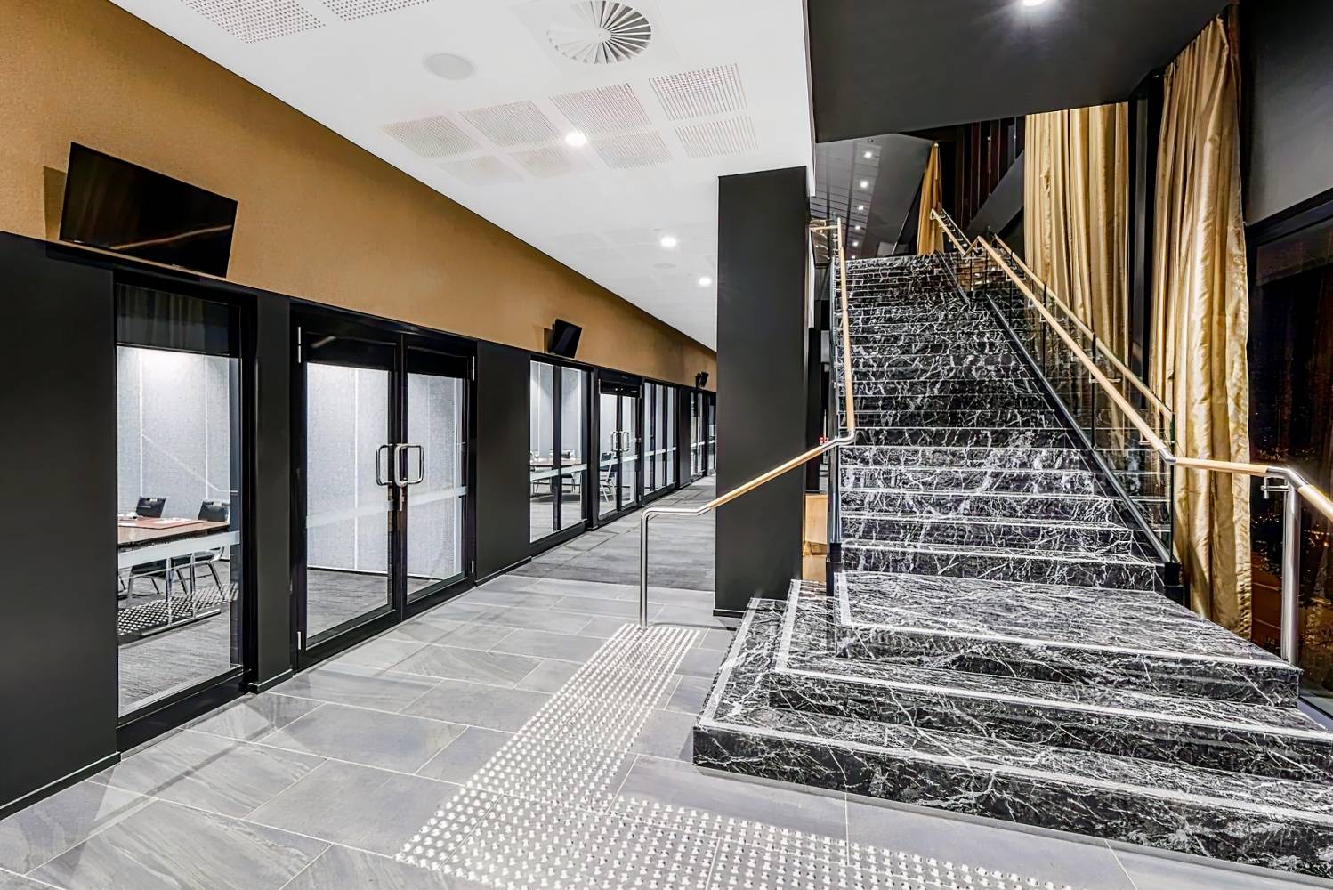 Hotel Grand Chancellor Brisbane