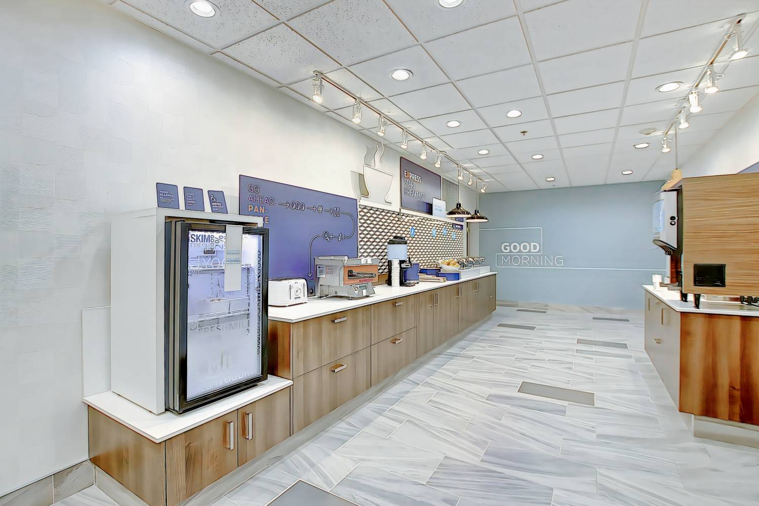 Holiday Inn Express & Suites Airport Calgary