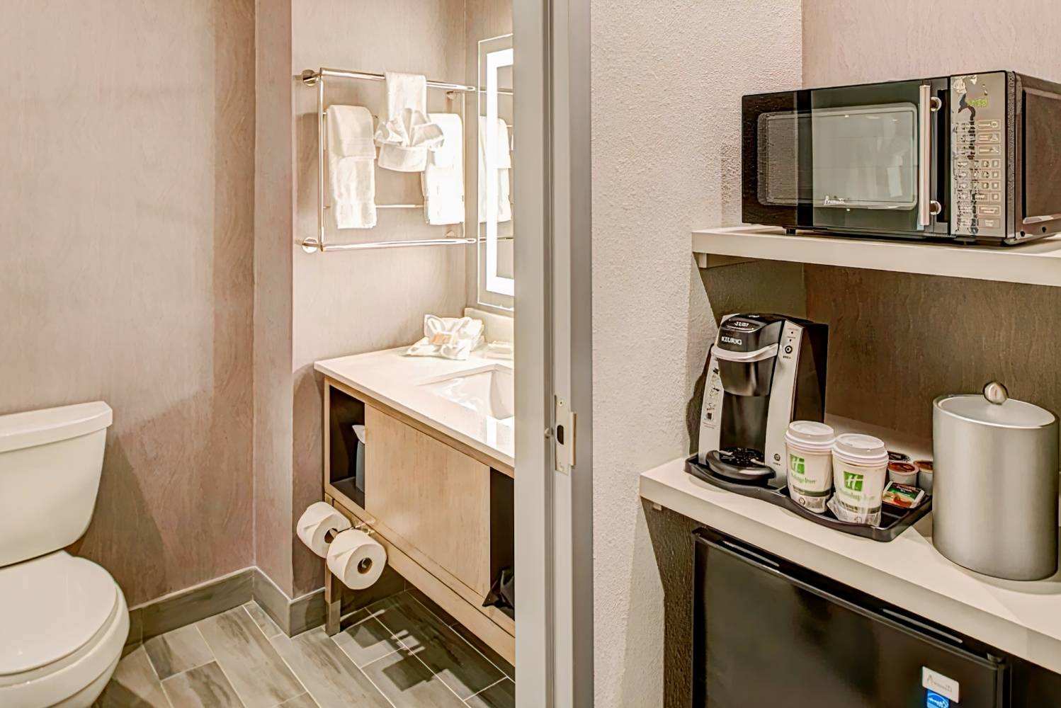 Holiday Inn Hotel & Suites - Houston West - Katy Mills 