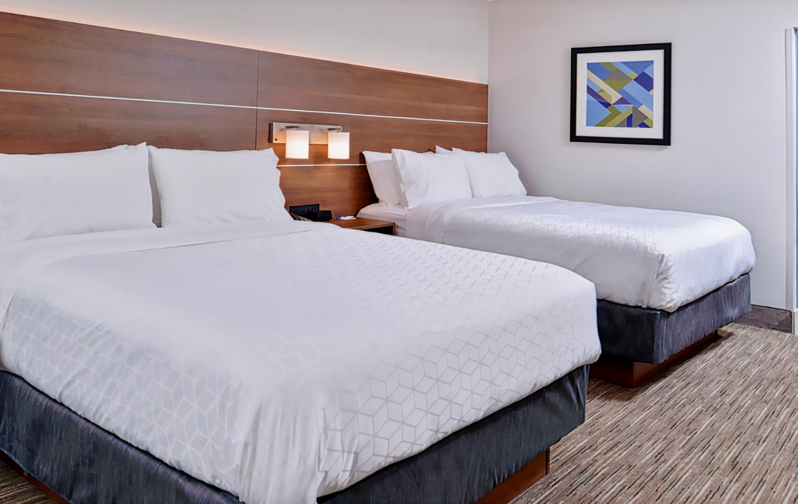 Holiday Inn Express & Suites Marshalltown