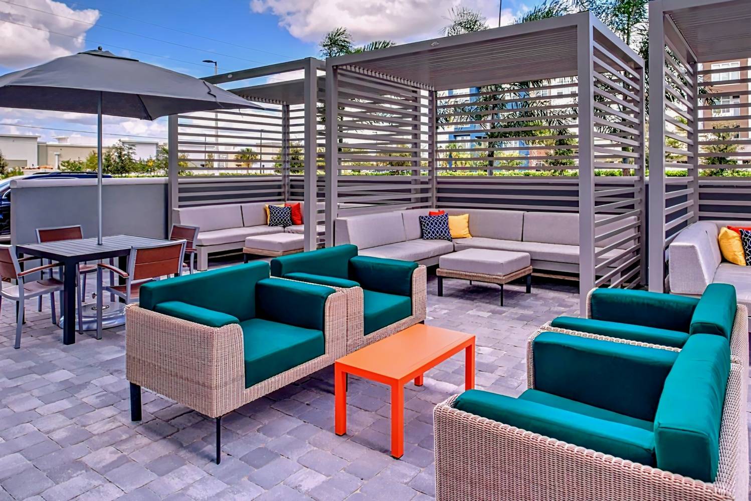 Holiday Inn & Suites Orlando  I-Drive Theme Parks