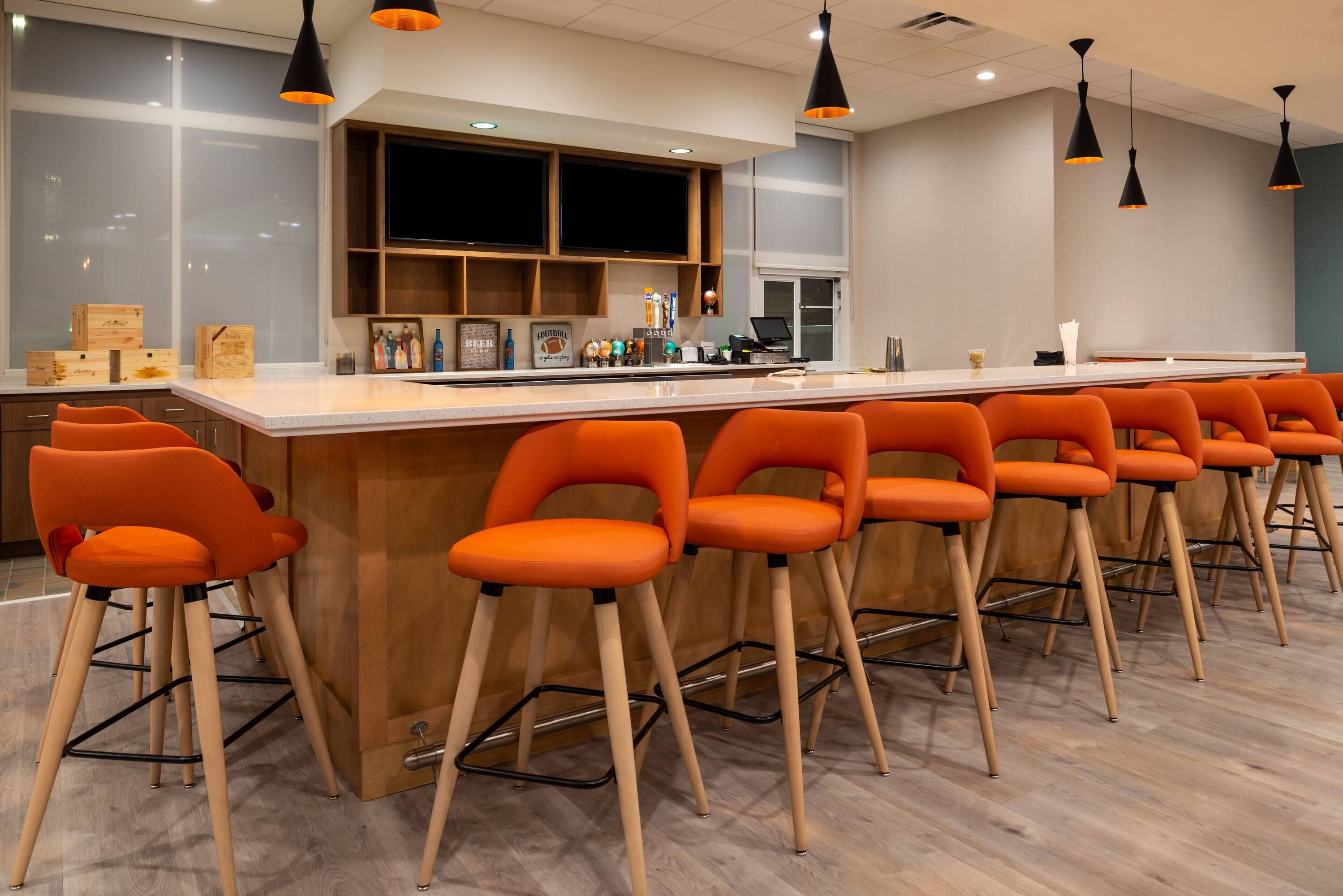 Holiday Inn & Suites Orlando  I-Drive Theme Parks