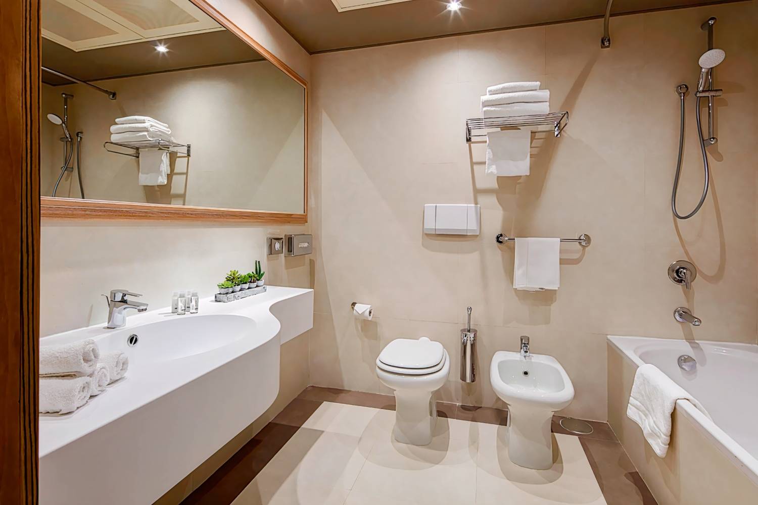 Holiday Inn Rome - Eur Parco Dei Medici, an IHG Hotel