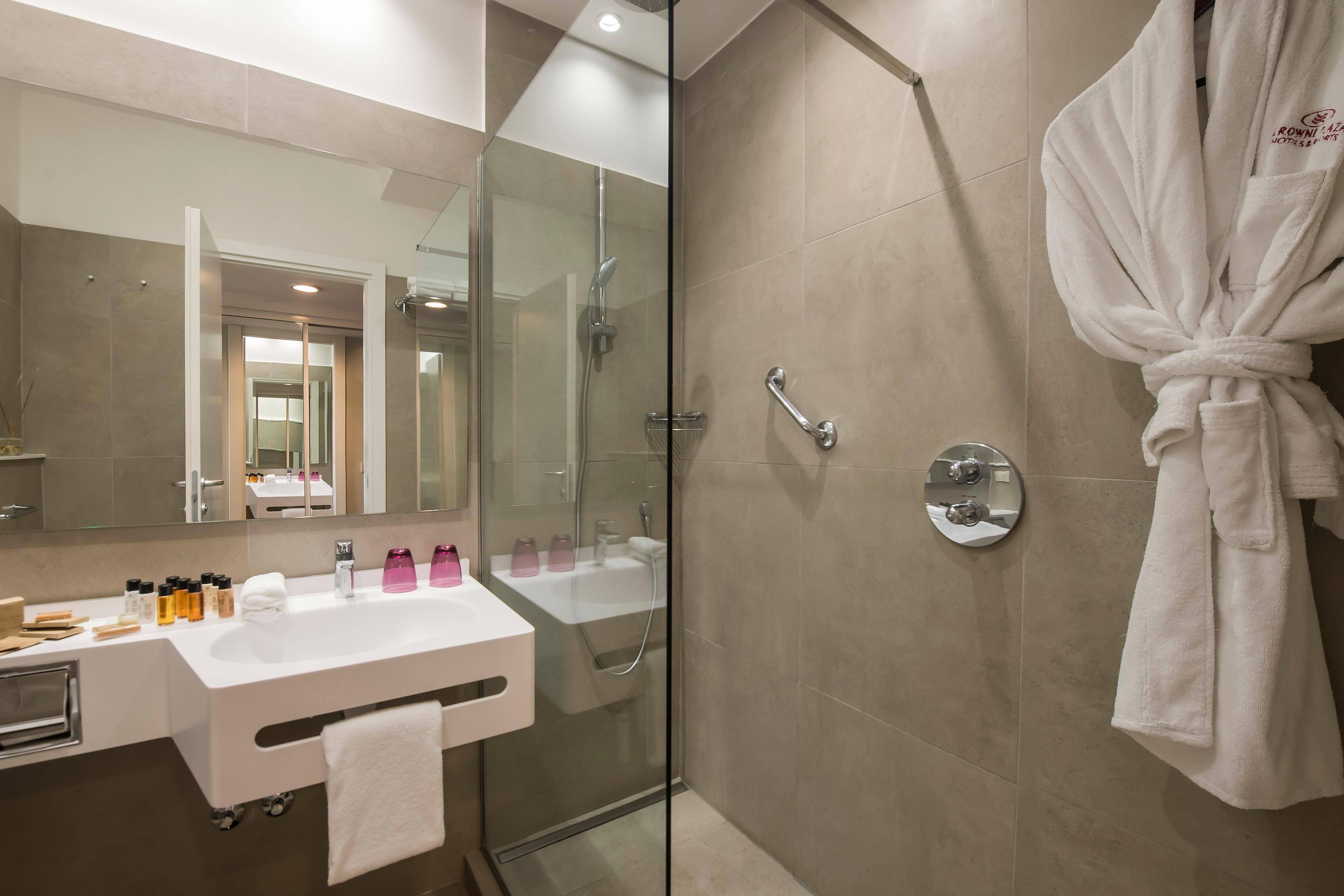 Crowne Plaza Rome St. Peter's, an IHG Hotel