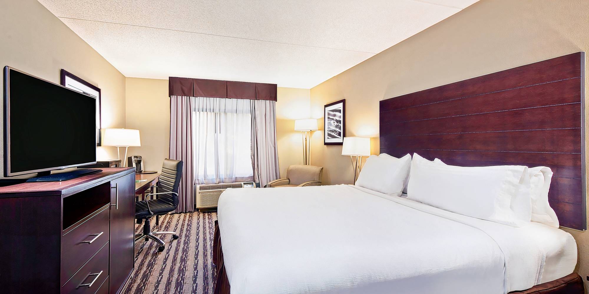 Holiday Inn Harrisburg East