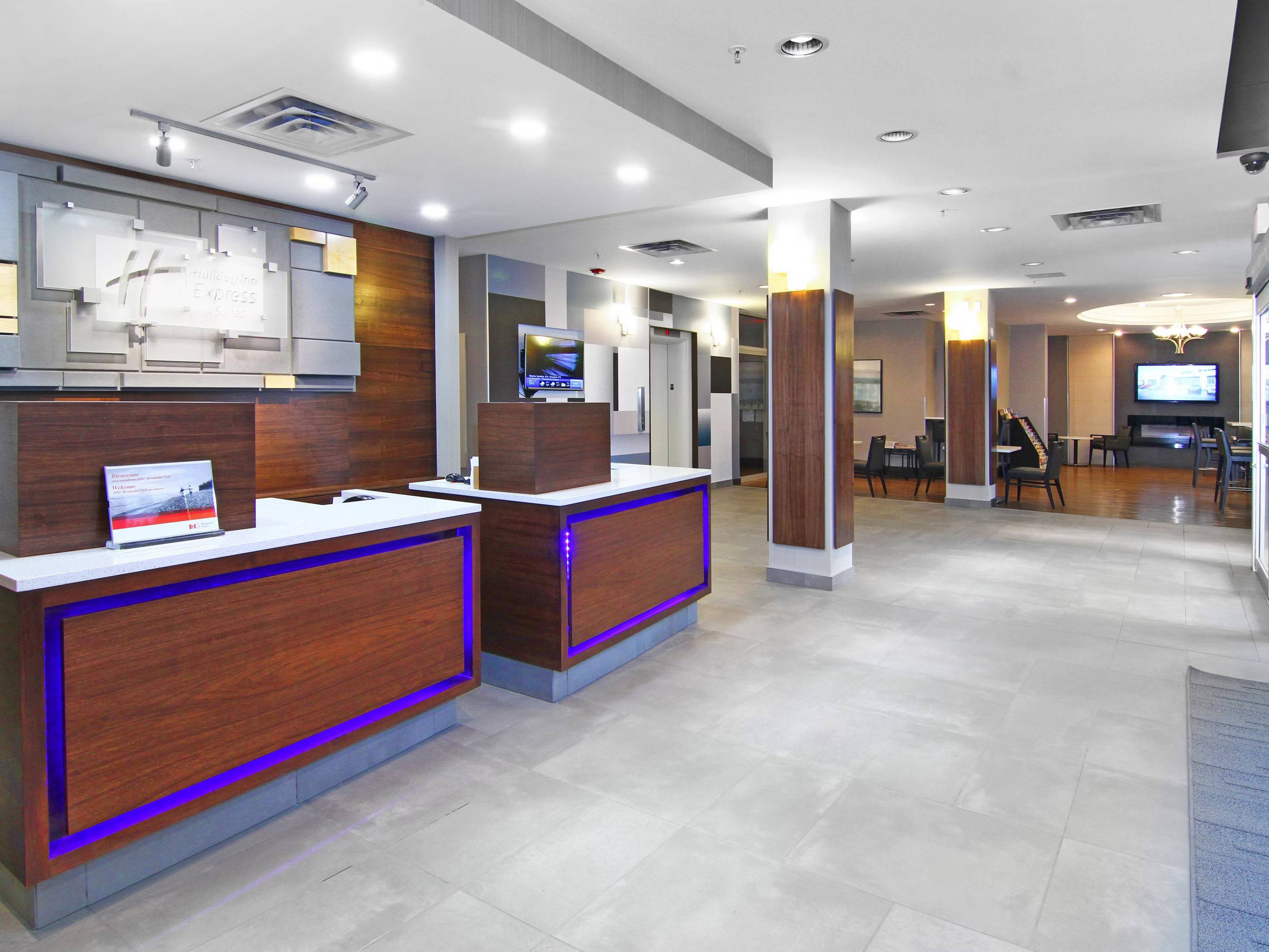 Holiday Inn Express & Suites Calgary Downtown