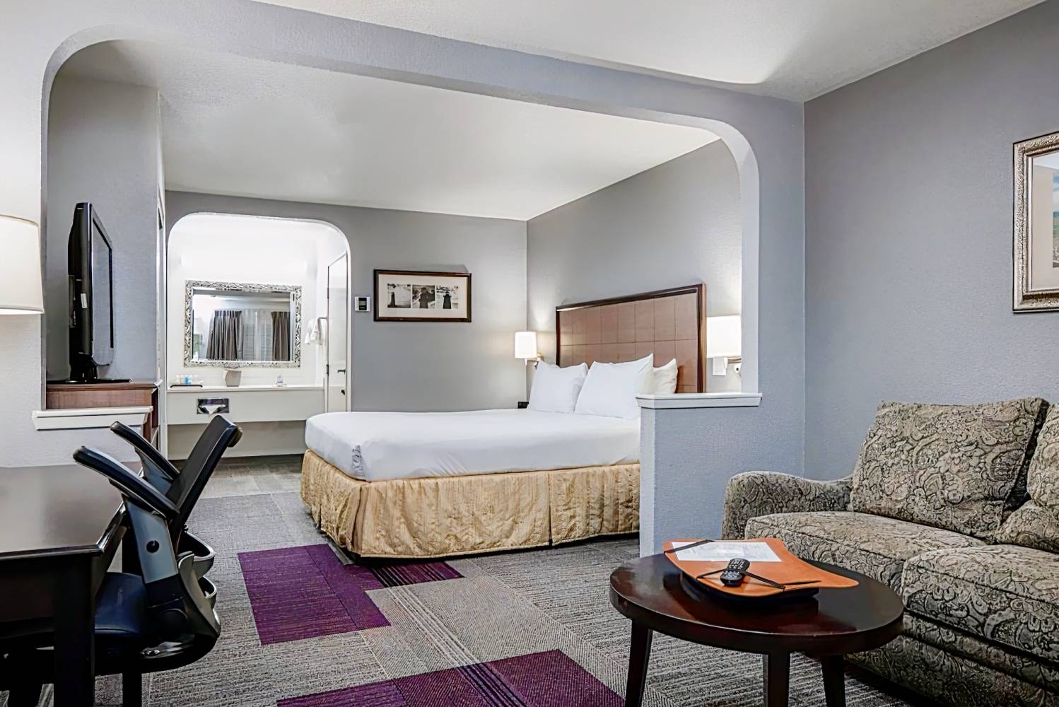 Atherton Park Inn & Suites