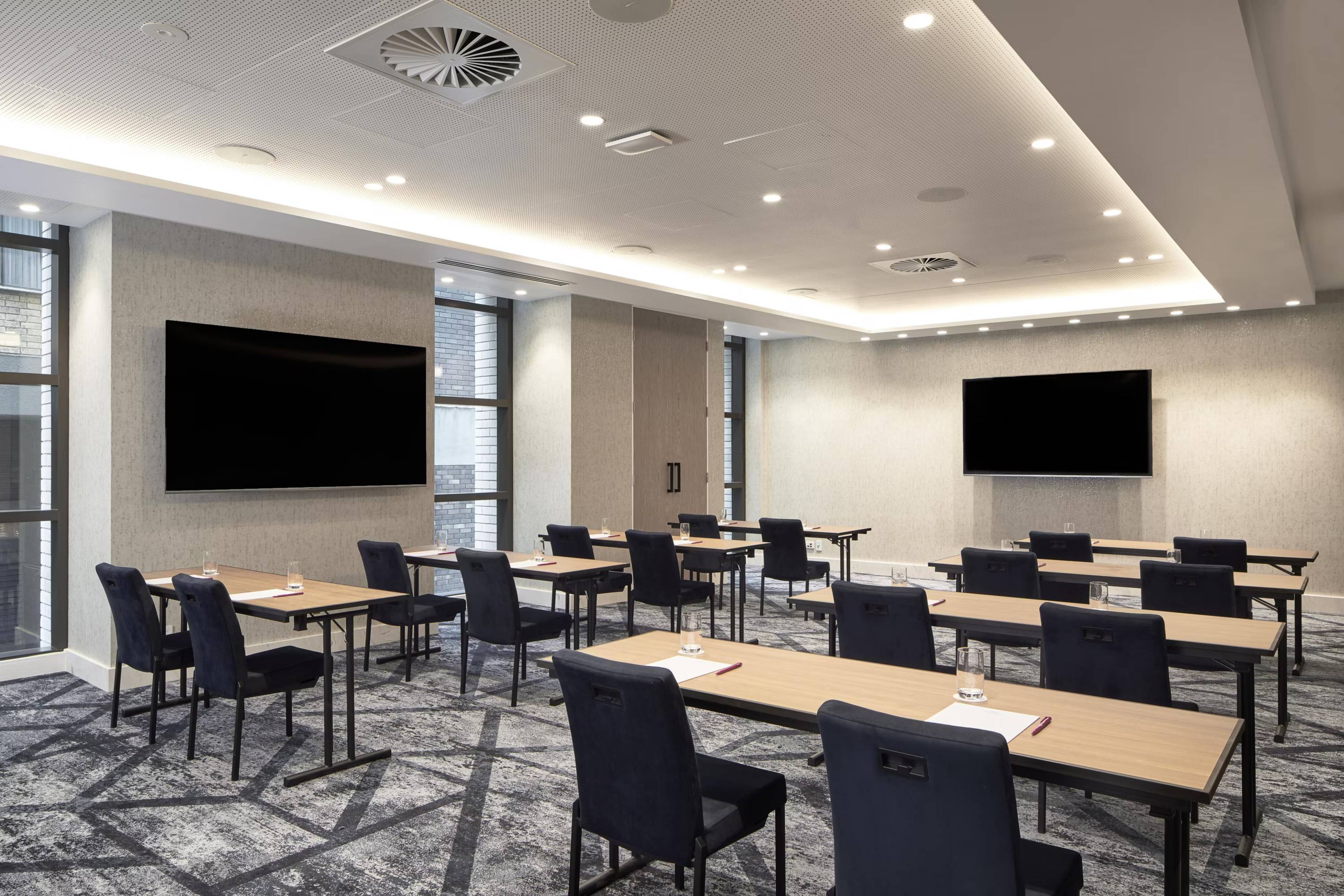 Crowne Plaza Sydney Darling Harbour by IHG