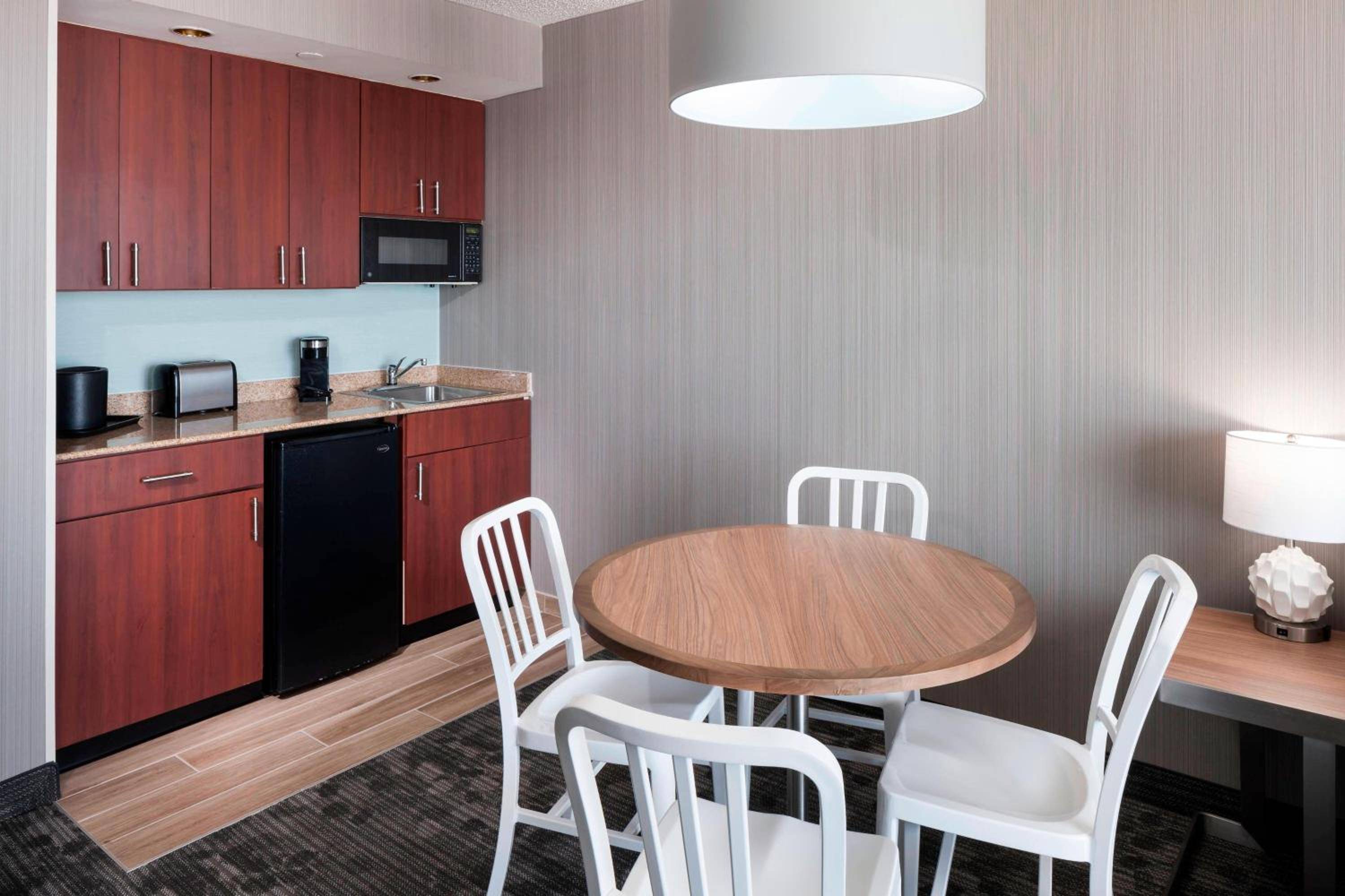 Courtyard by Marriott Virginia Beach Oceanfront/South