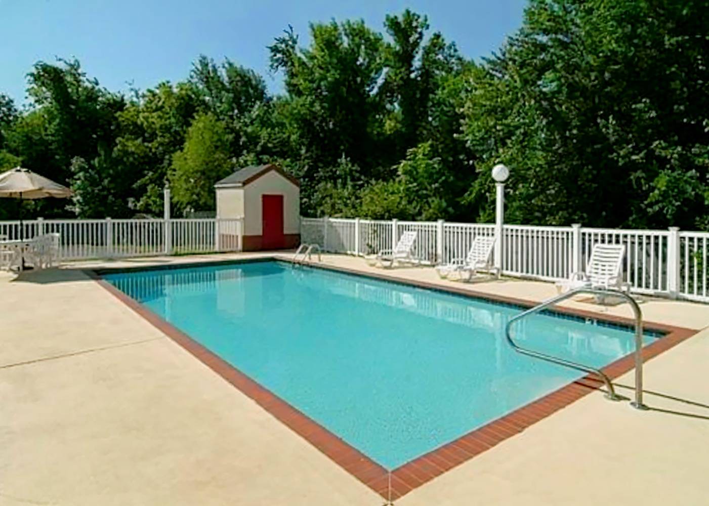 Quality Inn & Suites I-40 East