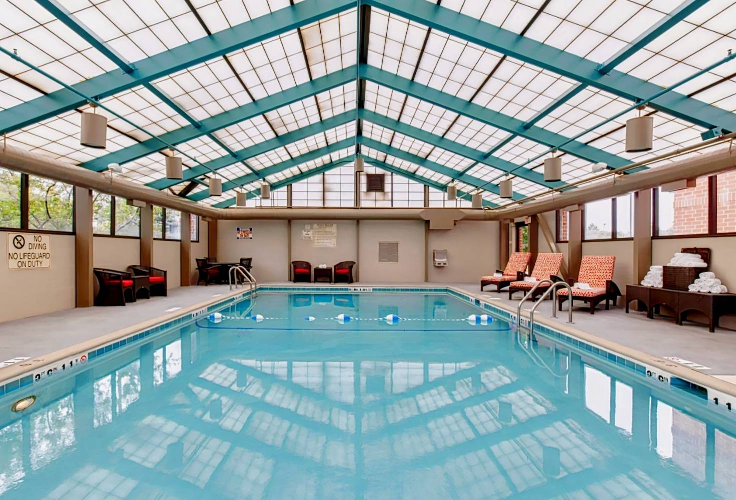 Hotel Indigo Chicago - Vernon Hills, an IHG Hotel