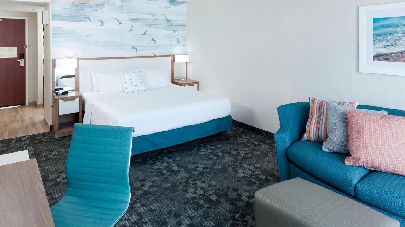 Courtyard Virginia Beach Oceanfront / North 37th Street