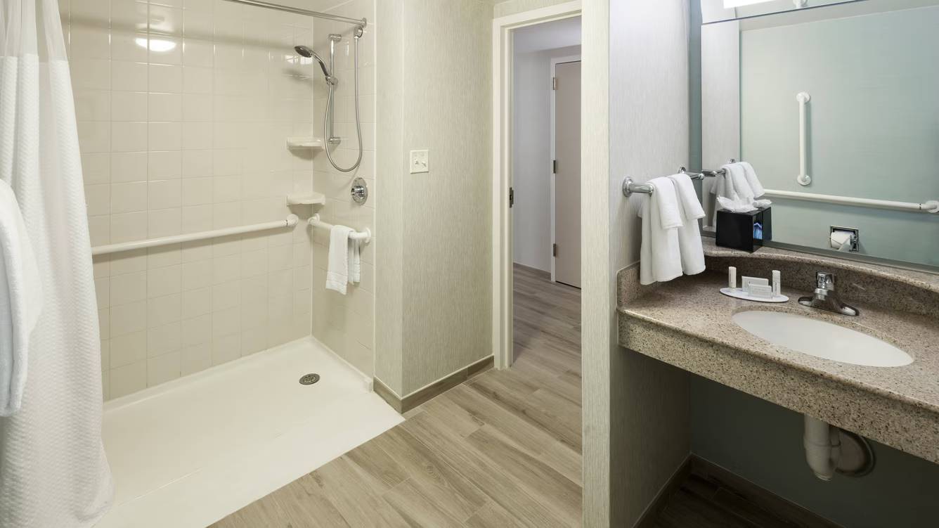 Courtyard Virginia Beach Oceanfront / North 37th Street