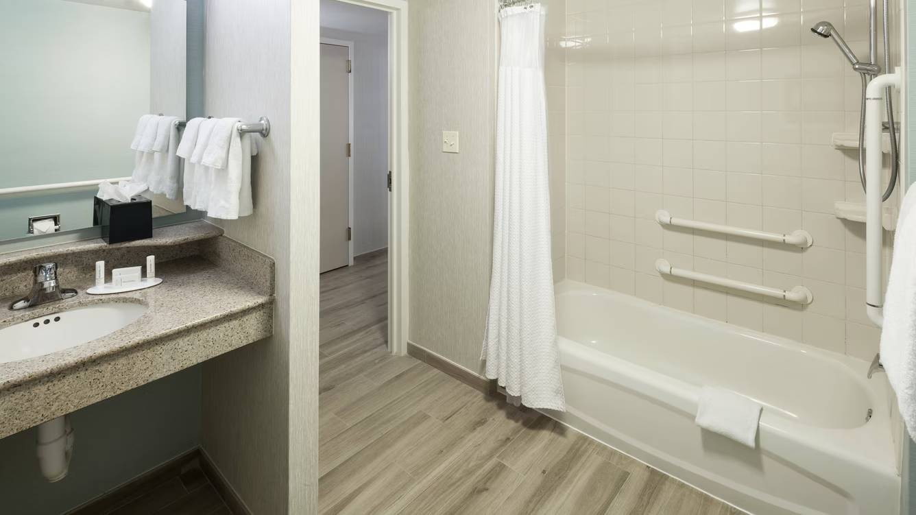 Courtyard Virginia Beach Oceanfront / North 37th Street