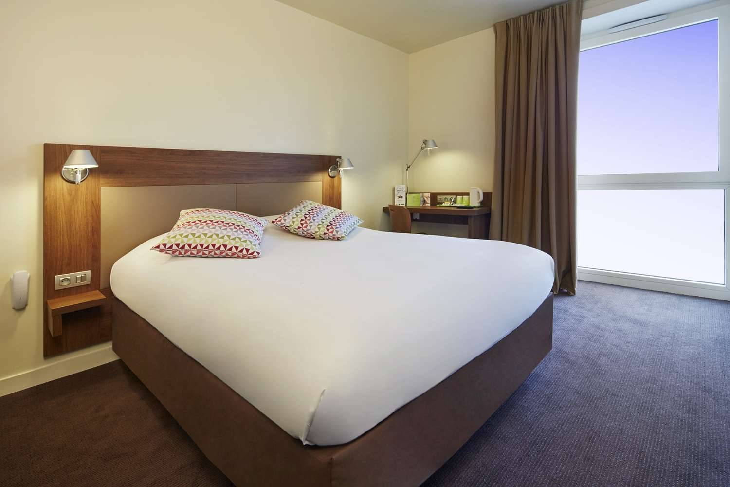 Campanile Paris - Saclay