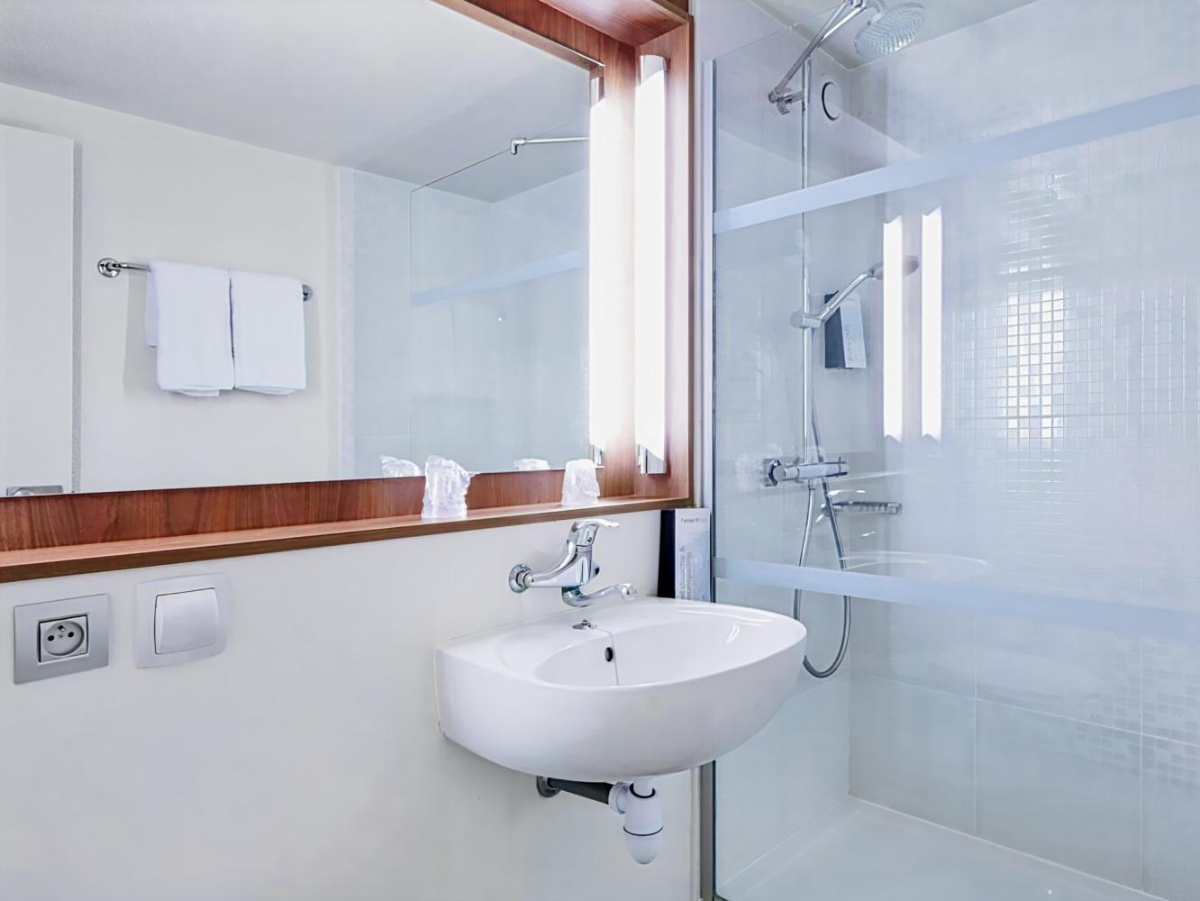 Campanile Cergy-Pontoise