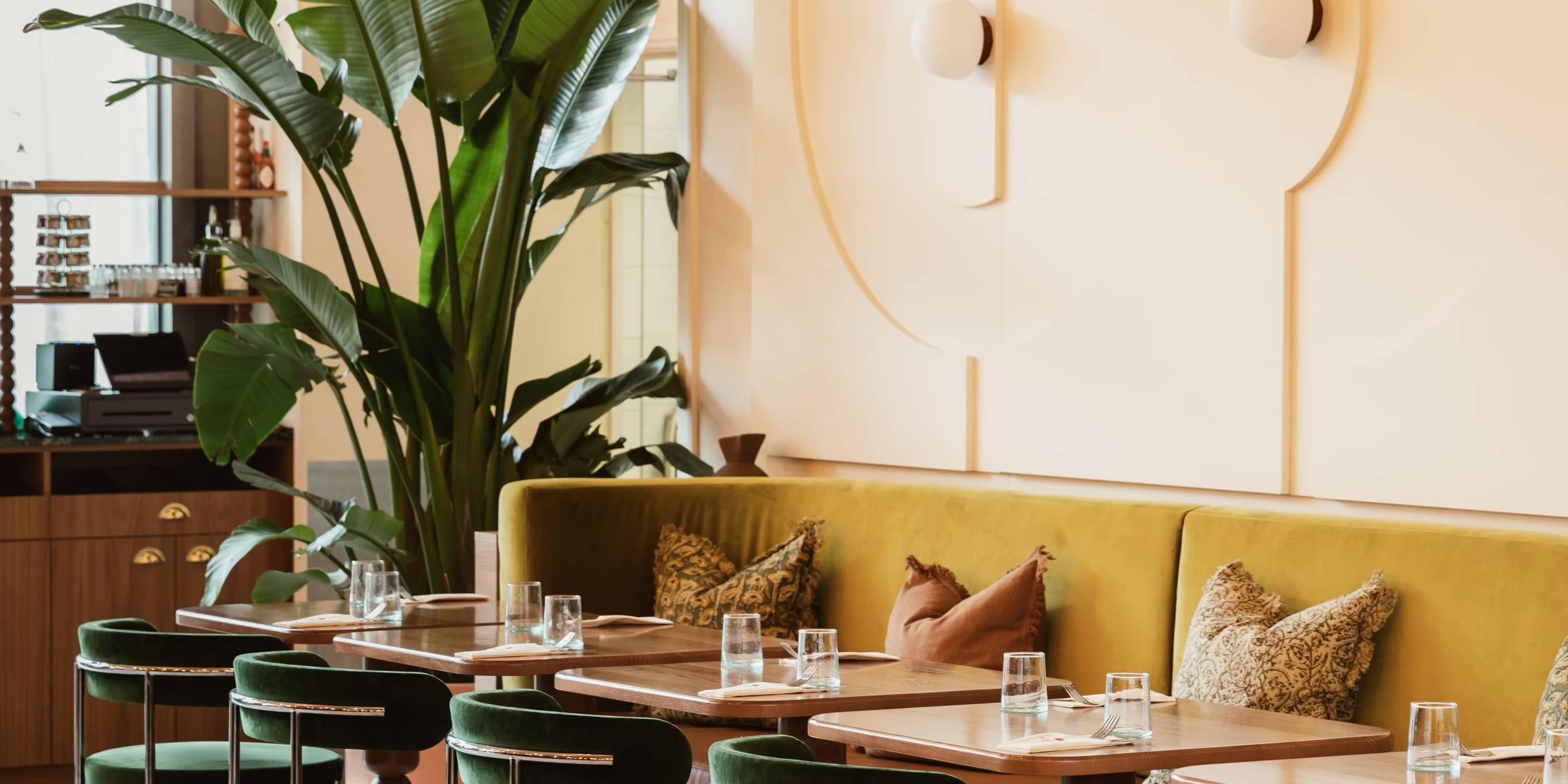 Crowne Plaza Lyon - Cité Internationale by IHG