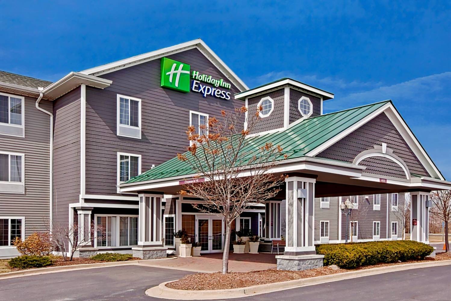 Holiday Inn Express Grand Rapids SW