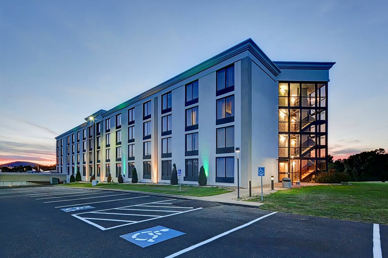 Holiday Inn Staunton Conference Center, an IHG Hotel
