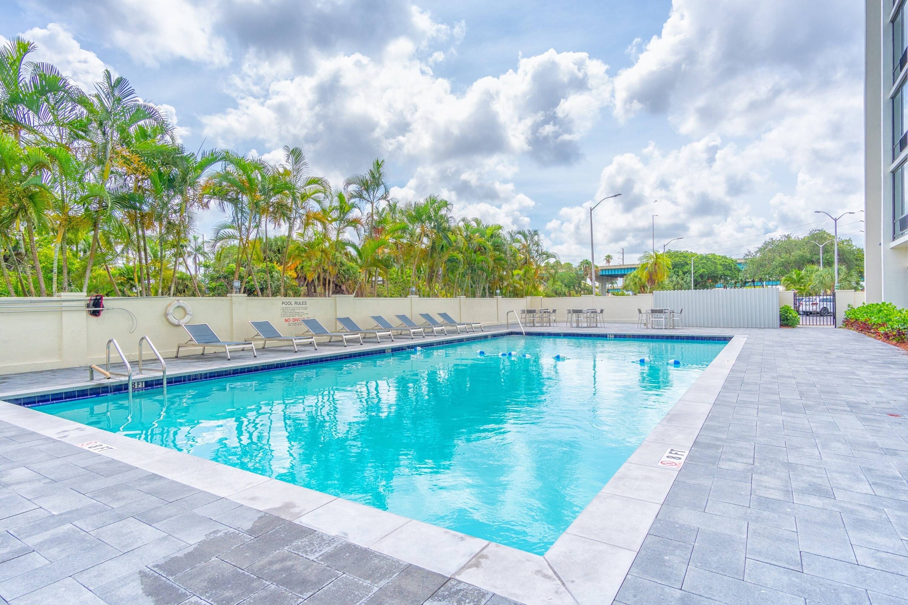 Holiday Inn Miami International Airport, an IHG Hotel