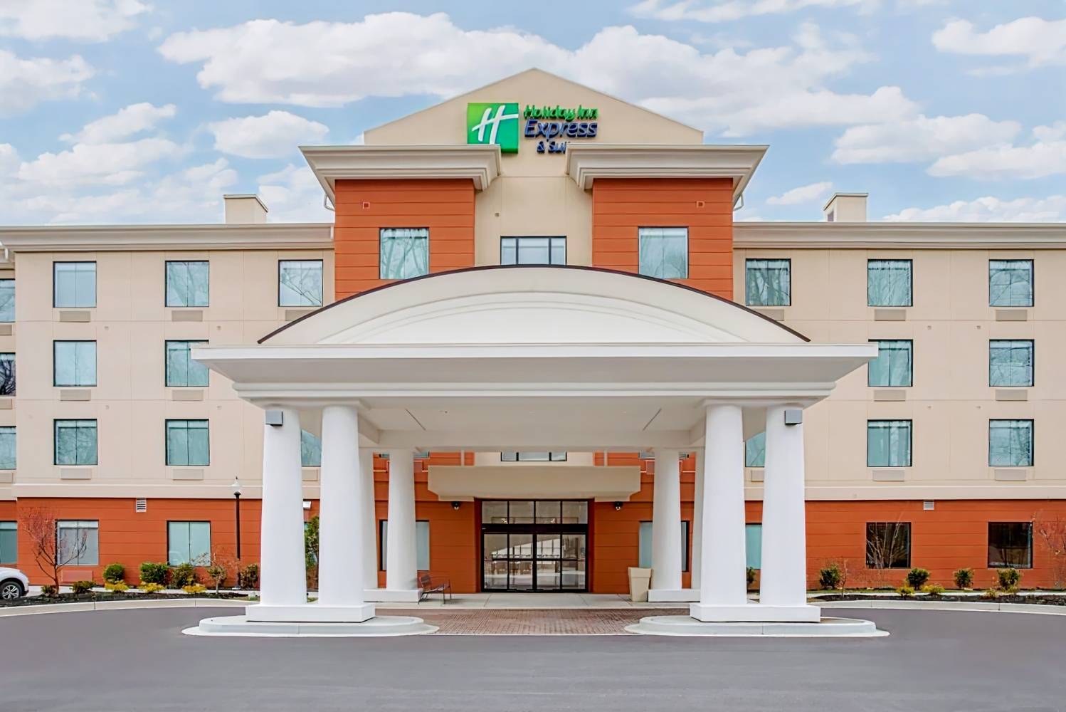 Holiday Inn Express & Suites Owings Mills-Baltimore Area