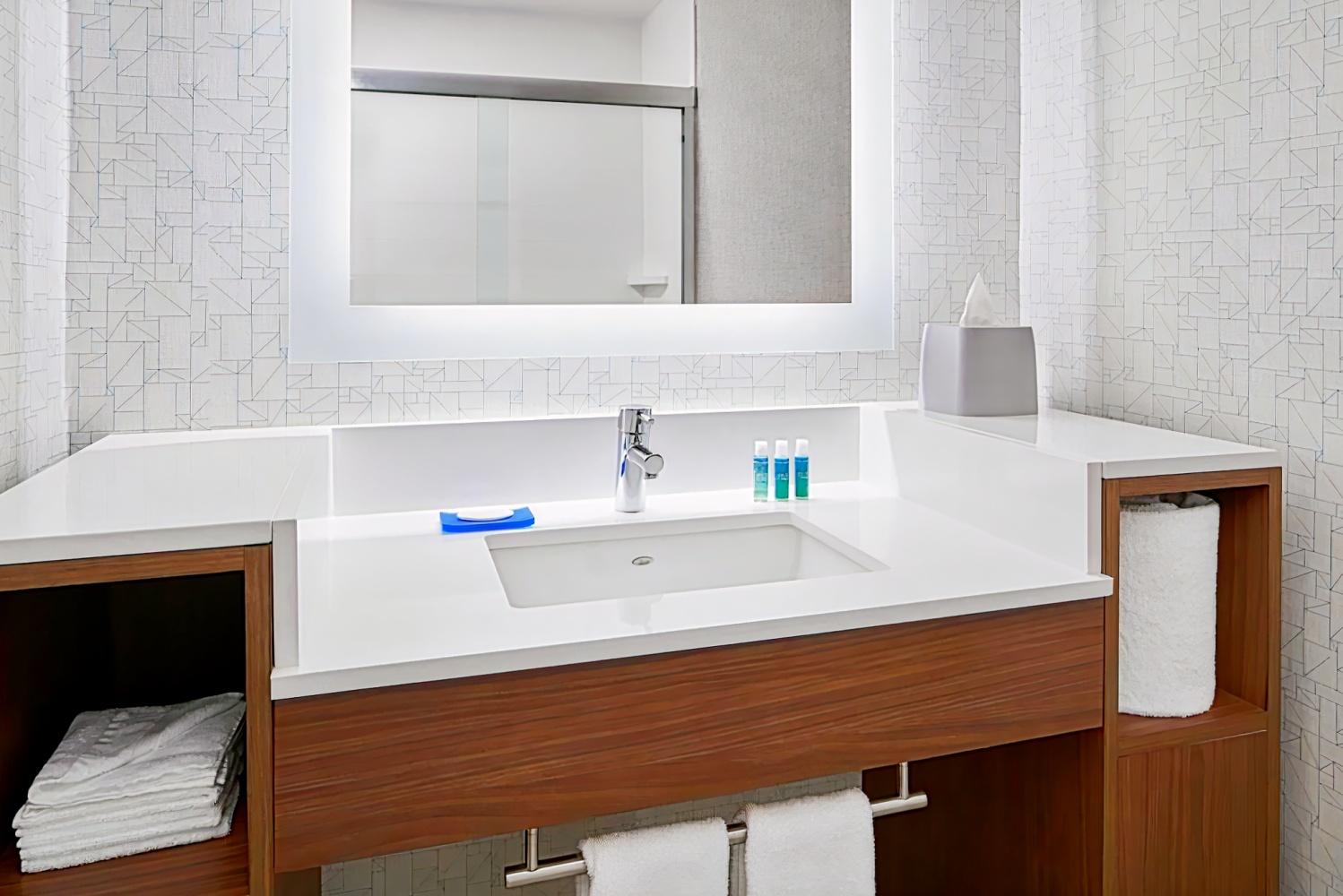 Holiday Inn Express Richmond Downtown