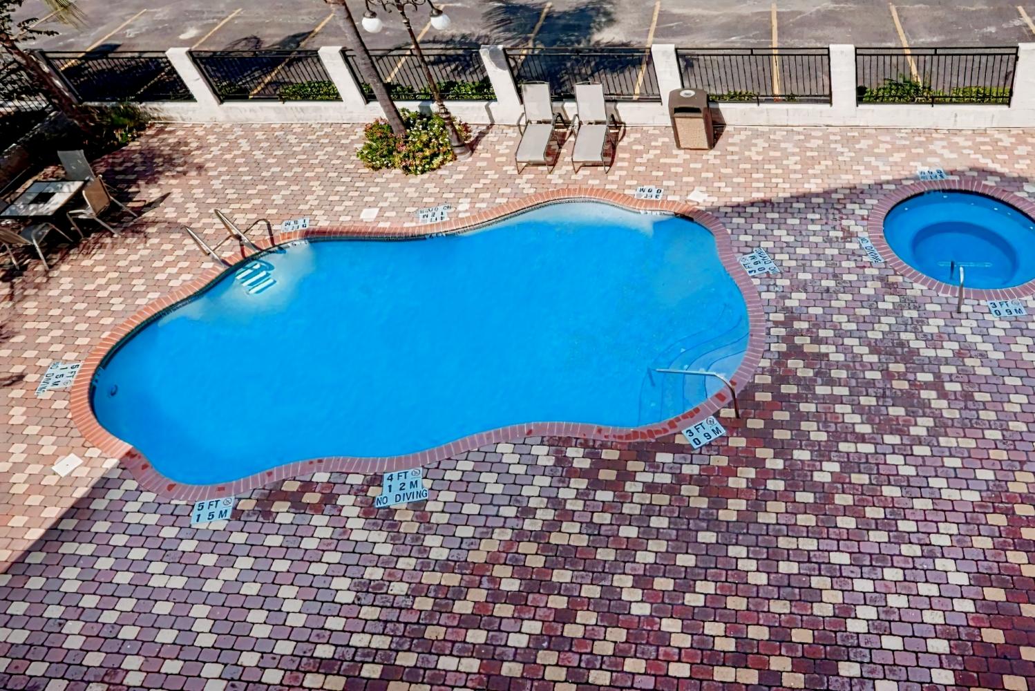 Holiday Inn Express & Suites Alice