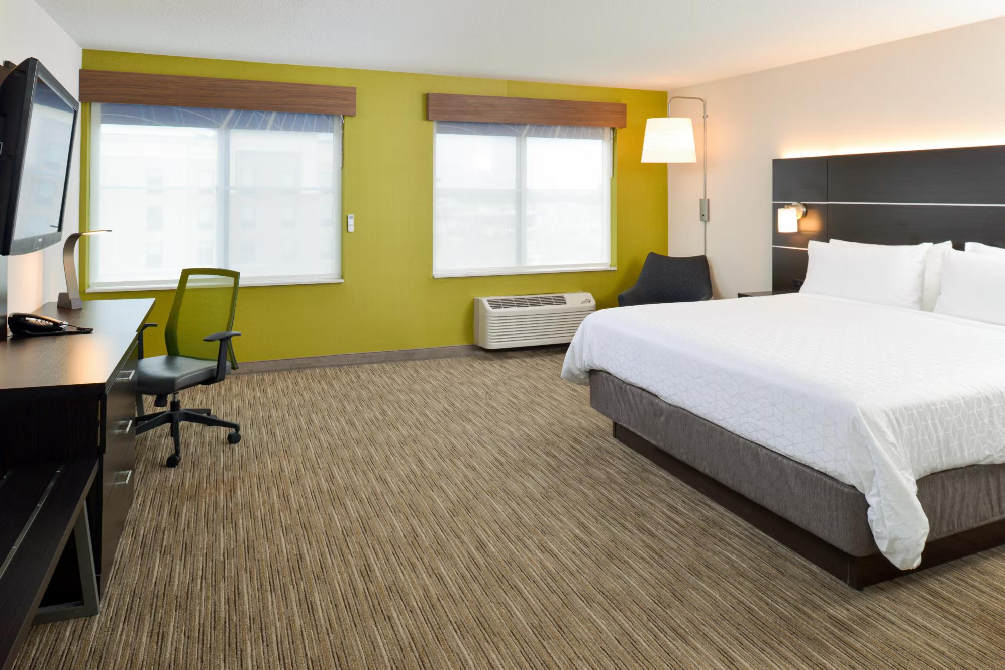 Holiday Inn Express Wixom, an IHG Hotel