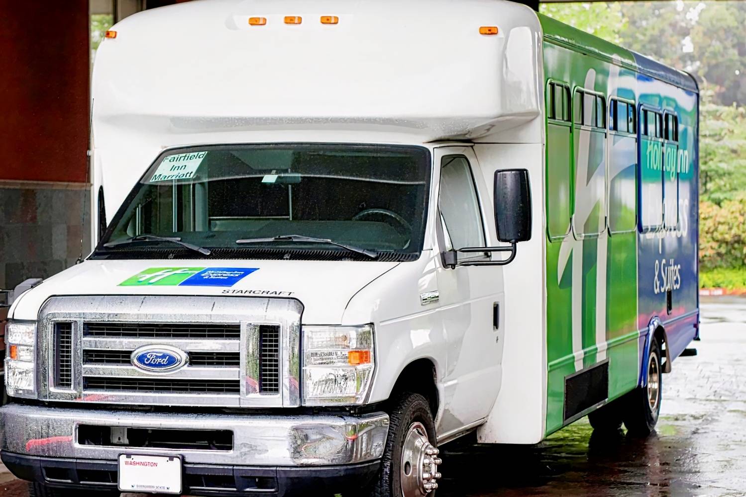 Holiday Inn Express & Suites Seattle-Sea-Tac Airport