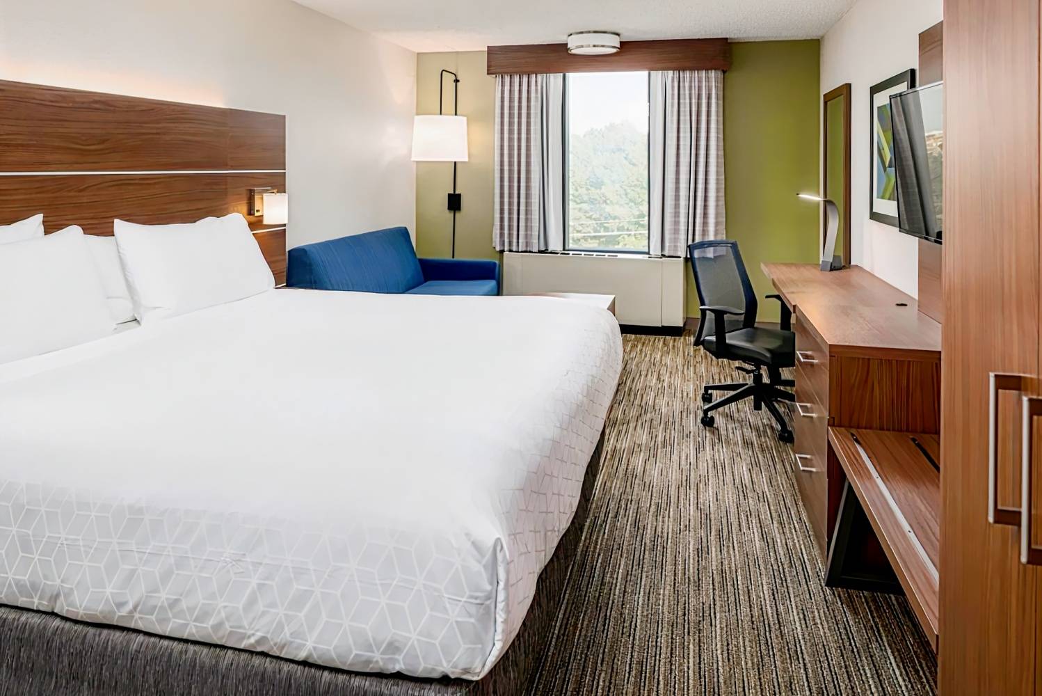Holiday Inn Express Atlanta Airport