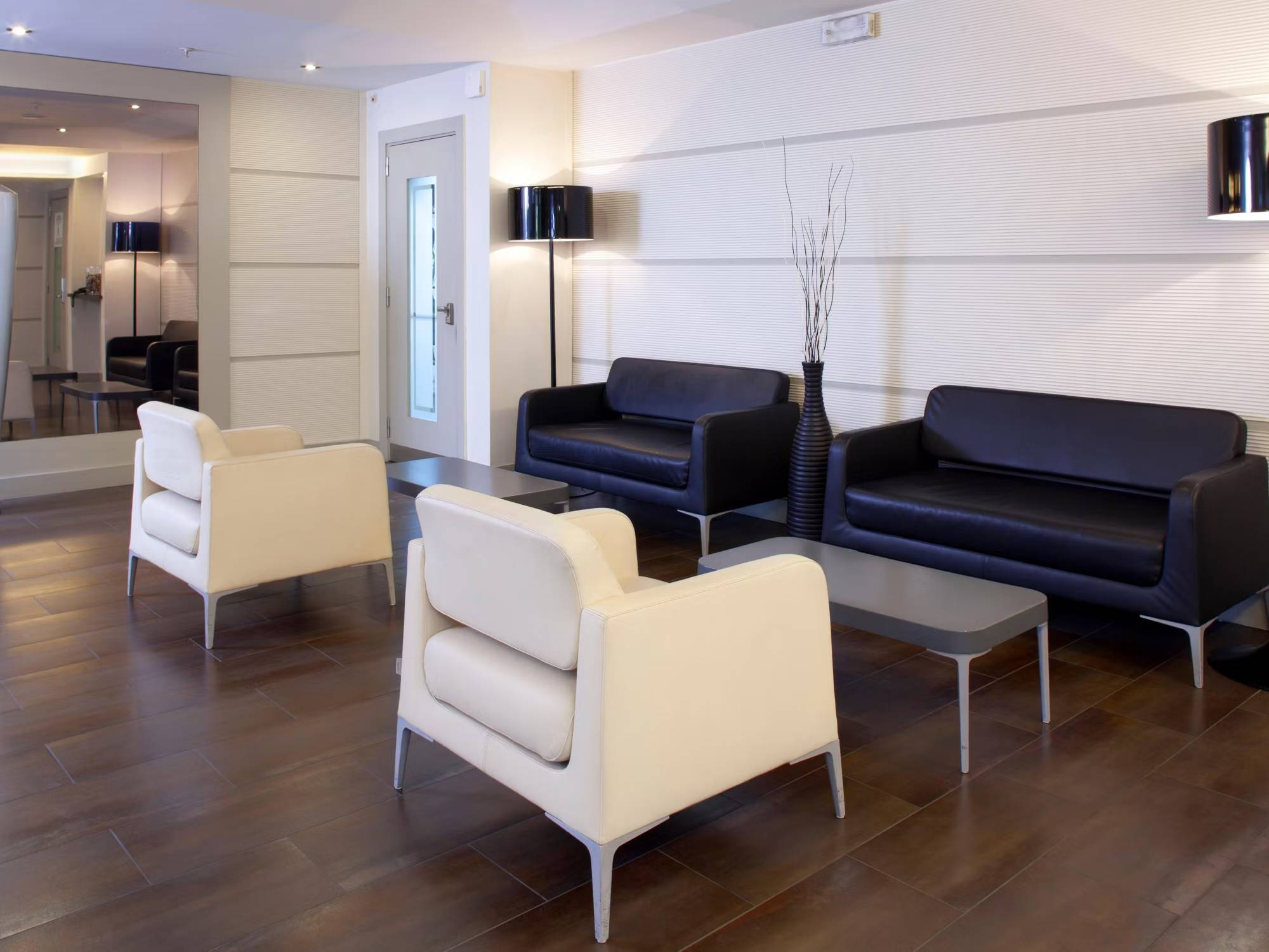 Holiday Inn Naples, an IHG Hotel