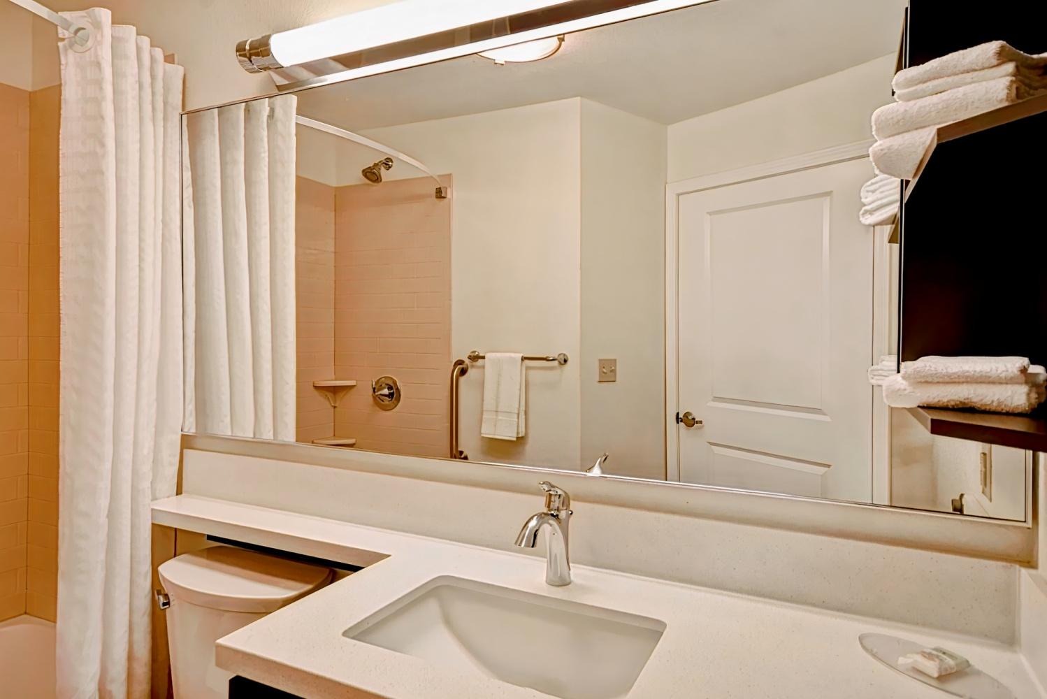 Candlewood Suites St Clairsville